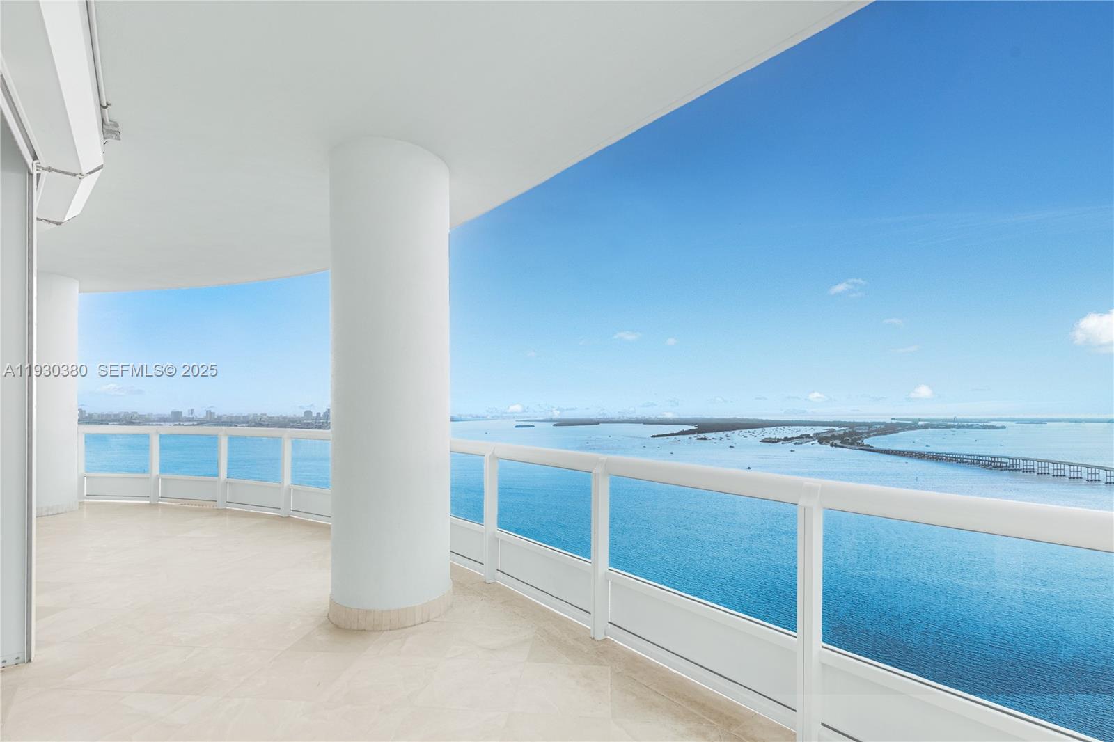 SANTA MARIA CONDO - Residential