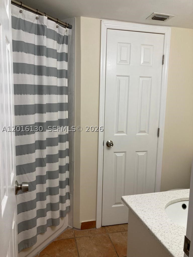 PLANTATION RACQUET CLUB C - Residential