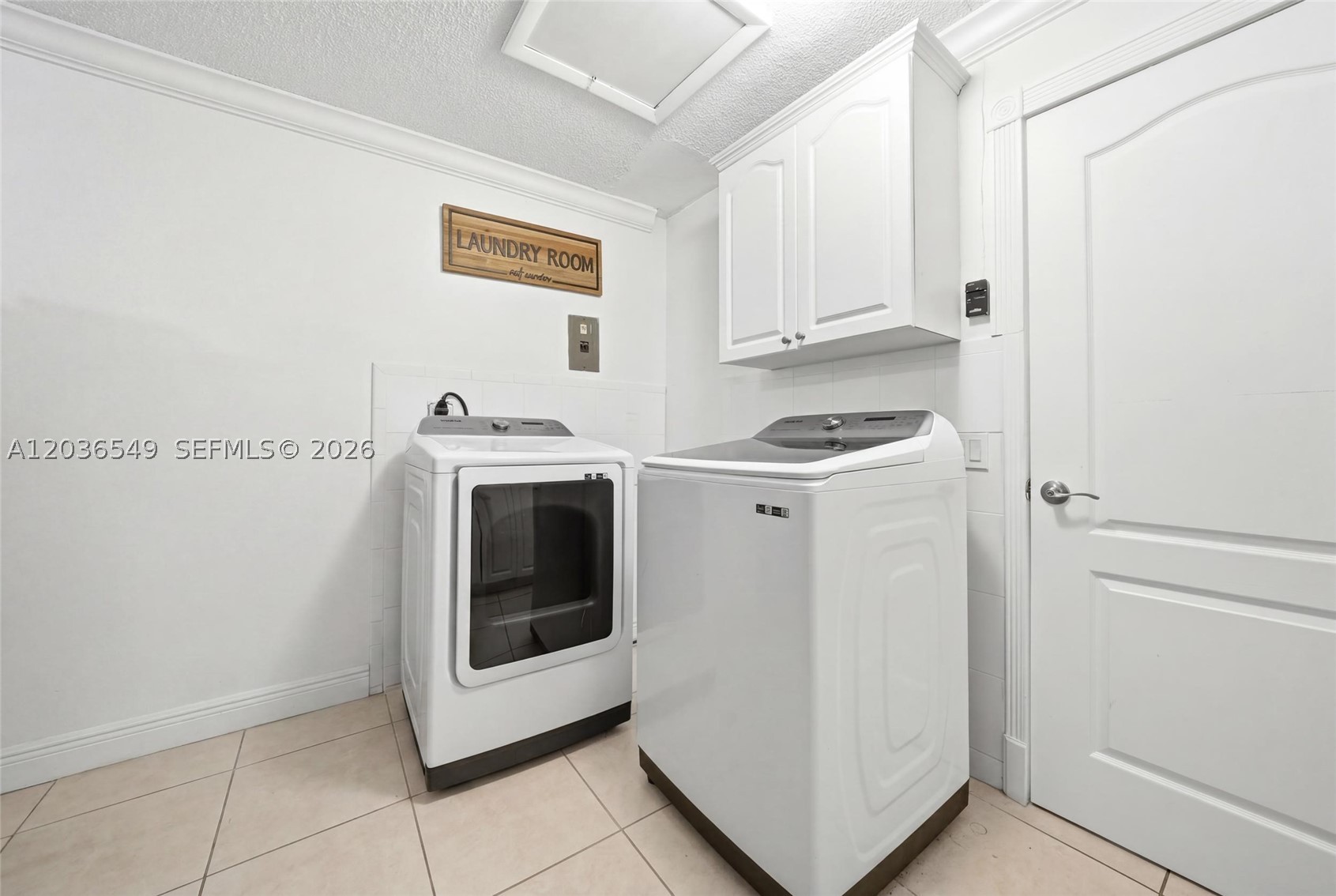 LEOMAR HOMES - Residential Lease