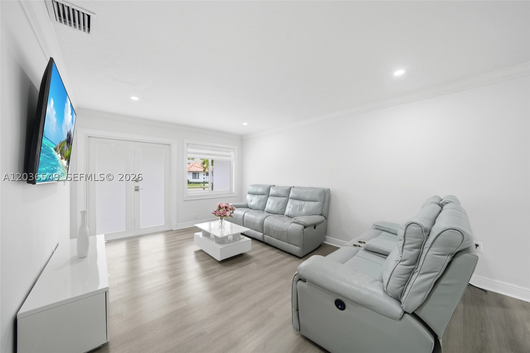 LEOMAR HOMES - Residential Lease