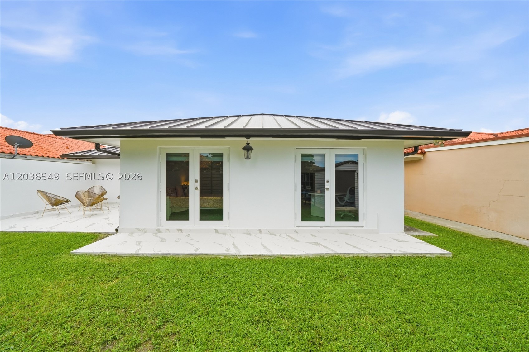 LEOMAR HOMES - Residential Lease
