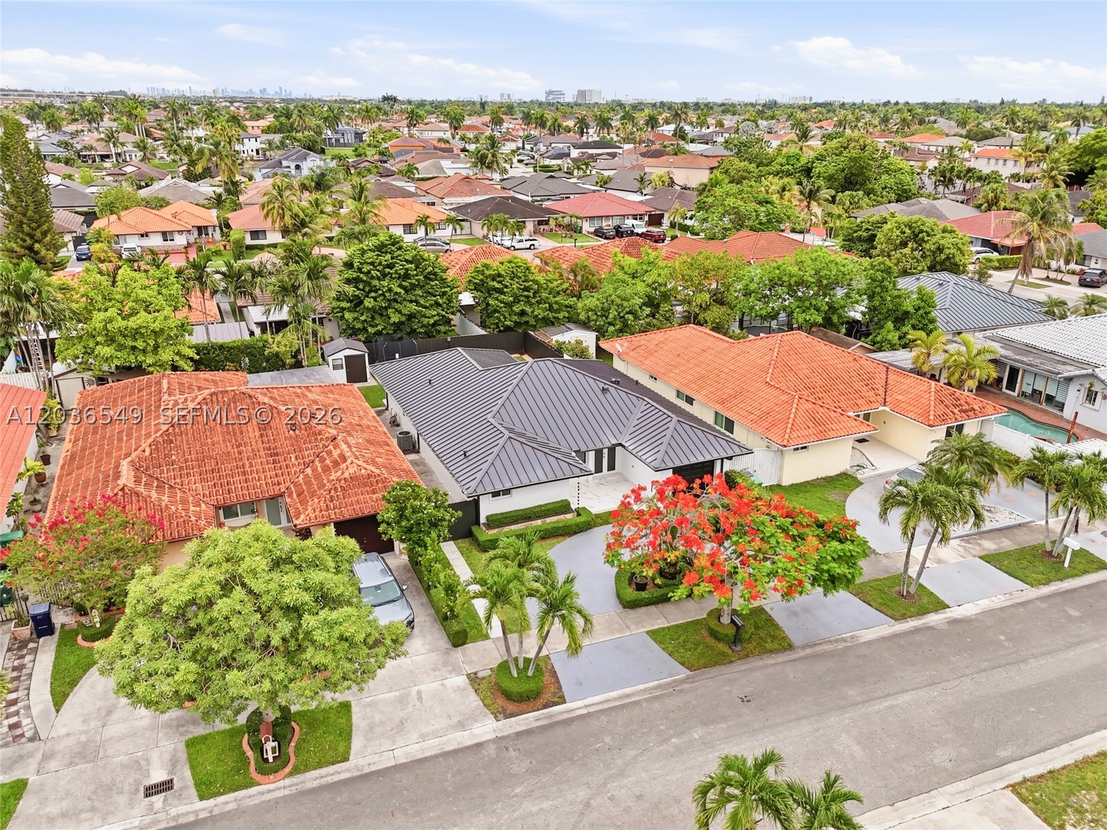 LEOMAR HOMES - Residential Lease