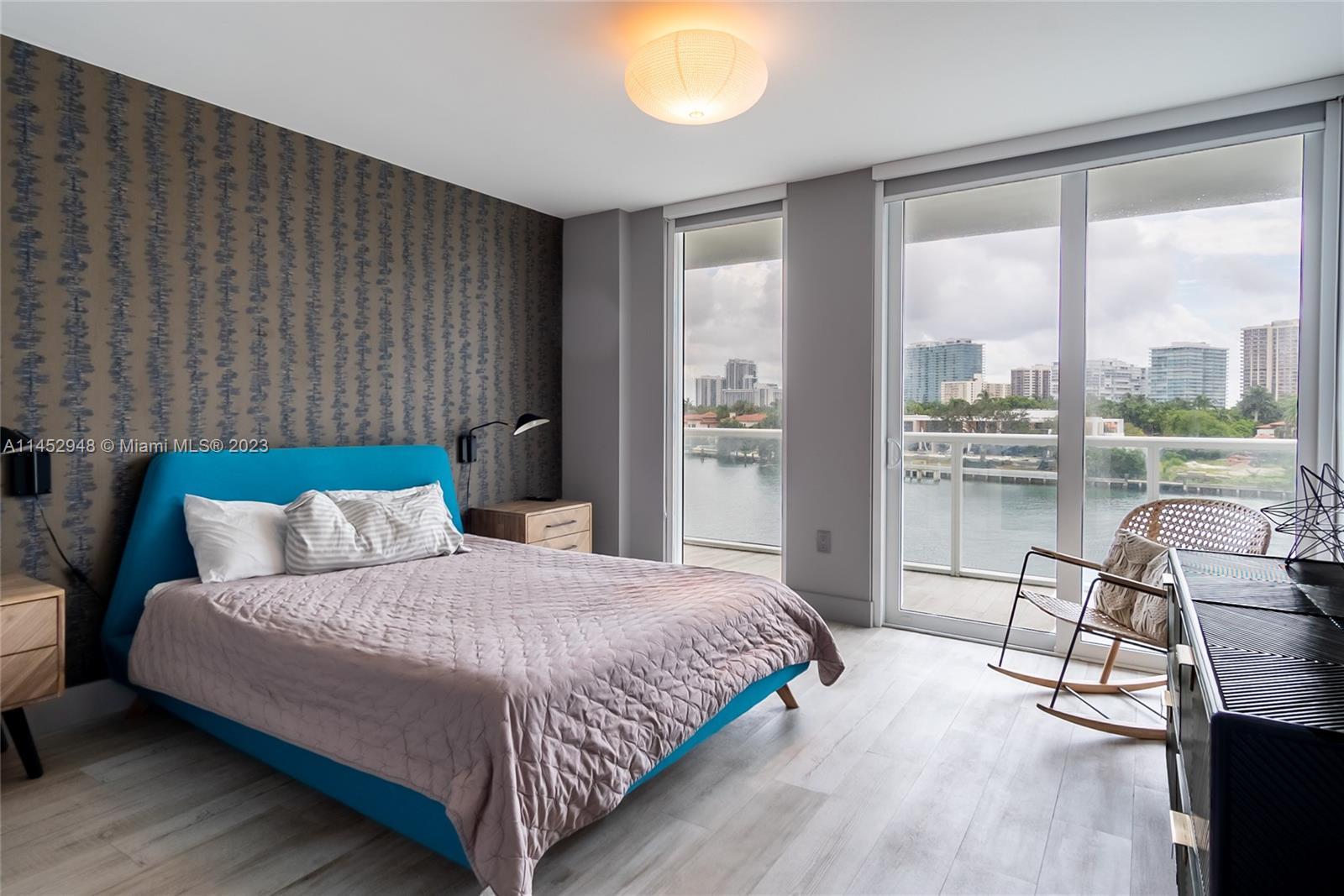 BAY HARBOUR ISLAND - Residential Lease
