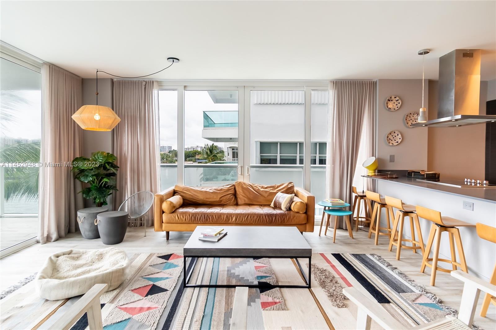 BAY HARBOUR ISLAND - Residential Lease