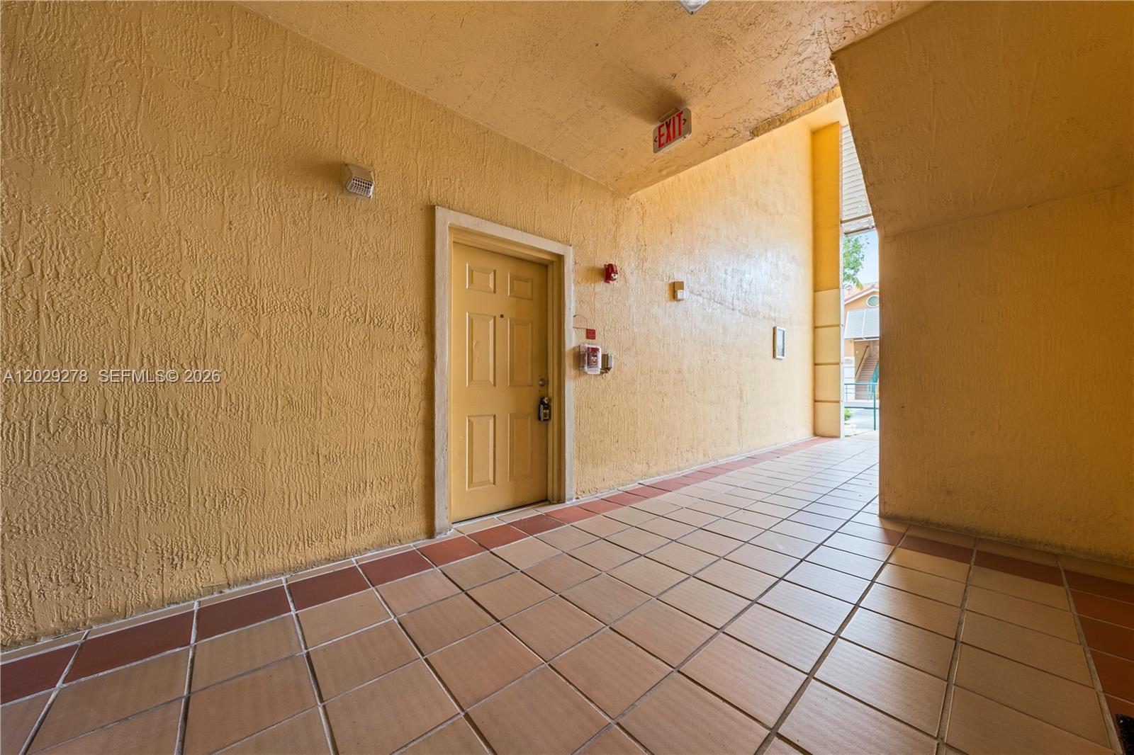 PALM GARDENS AT DORAL CON - Residential Lease