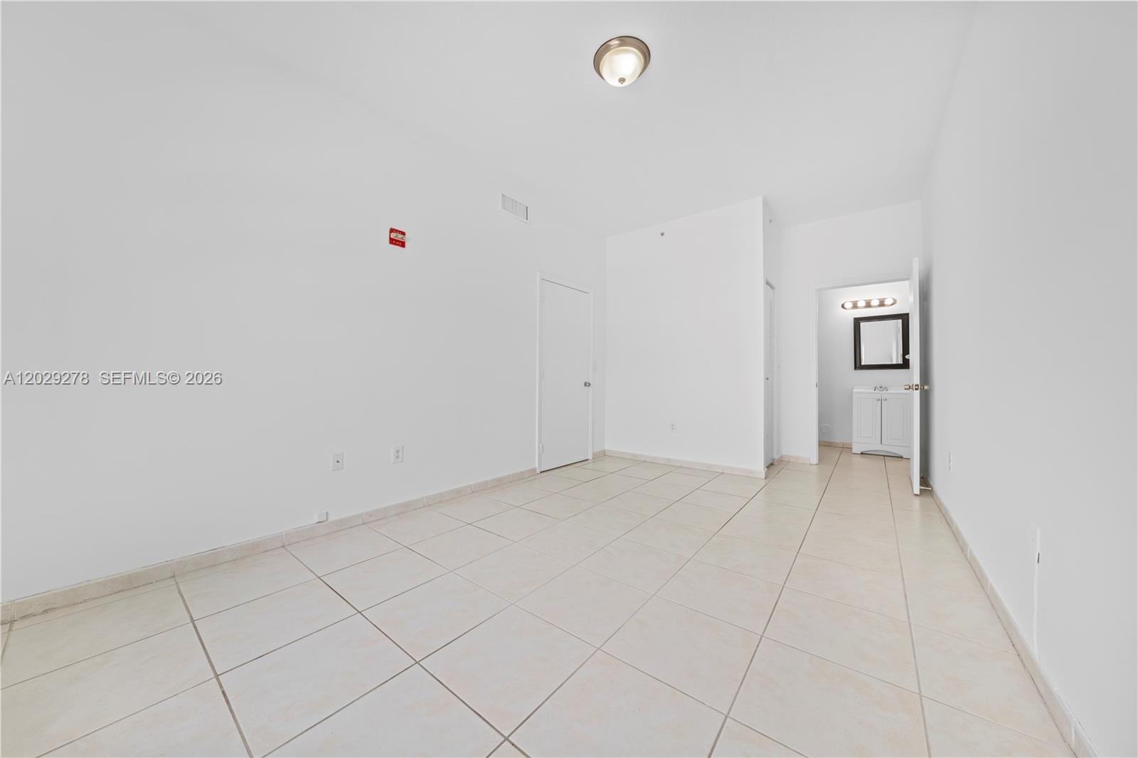 PALM GARDENS AT DORAL CON - Residential Lease