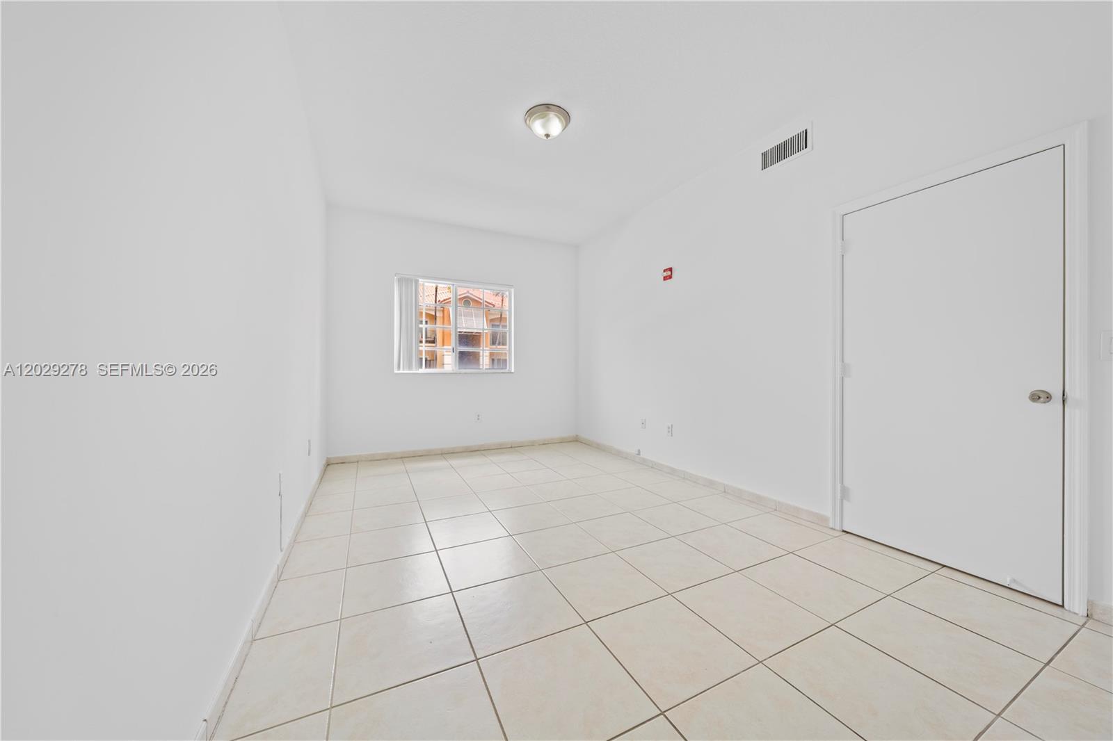 PALM GARDENS AT DORAL CON - Residential Lease