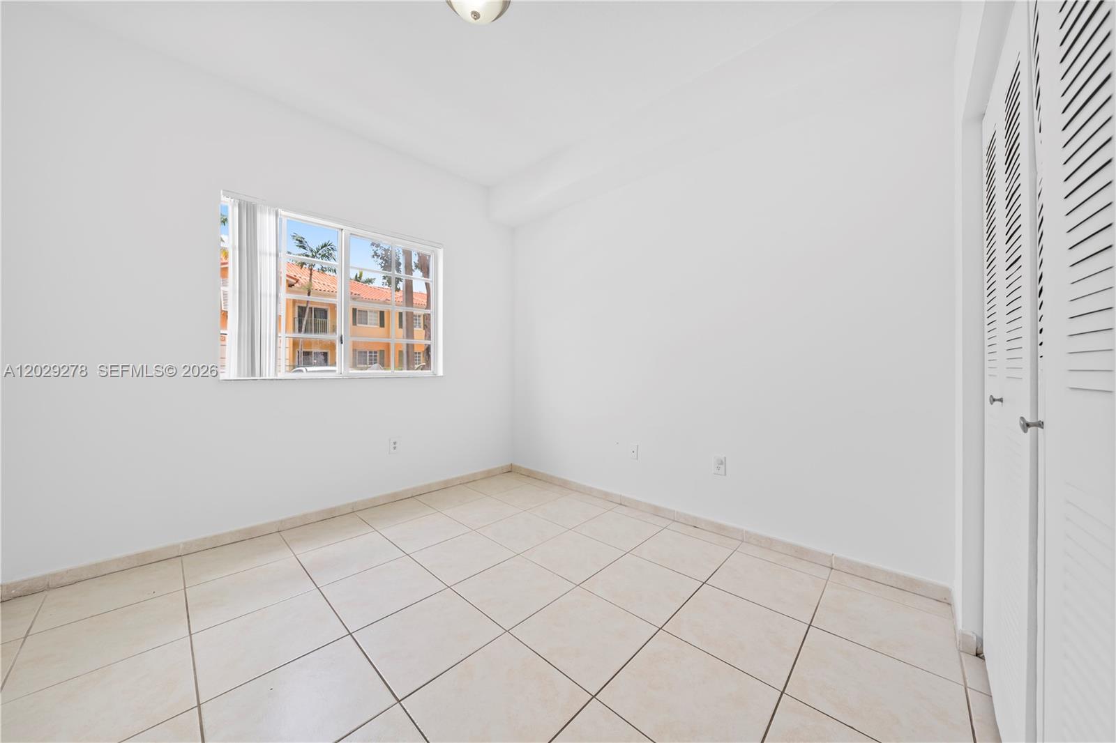 PALM GARDENS AT DORAL CON - Residential Lease