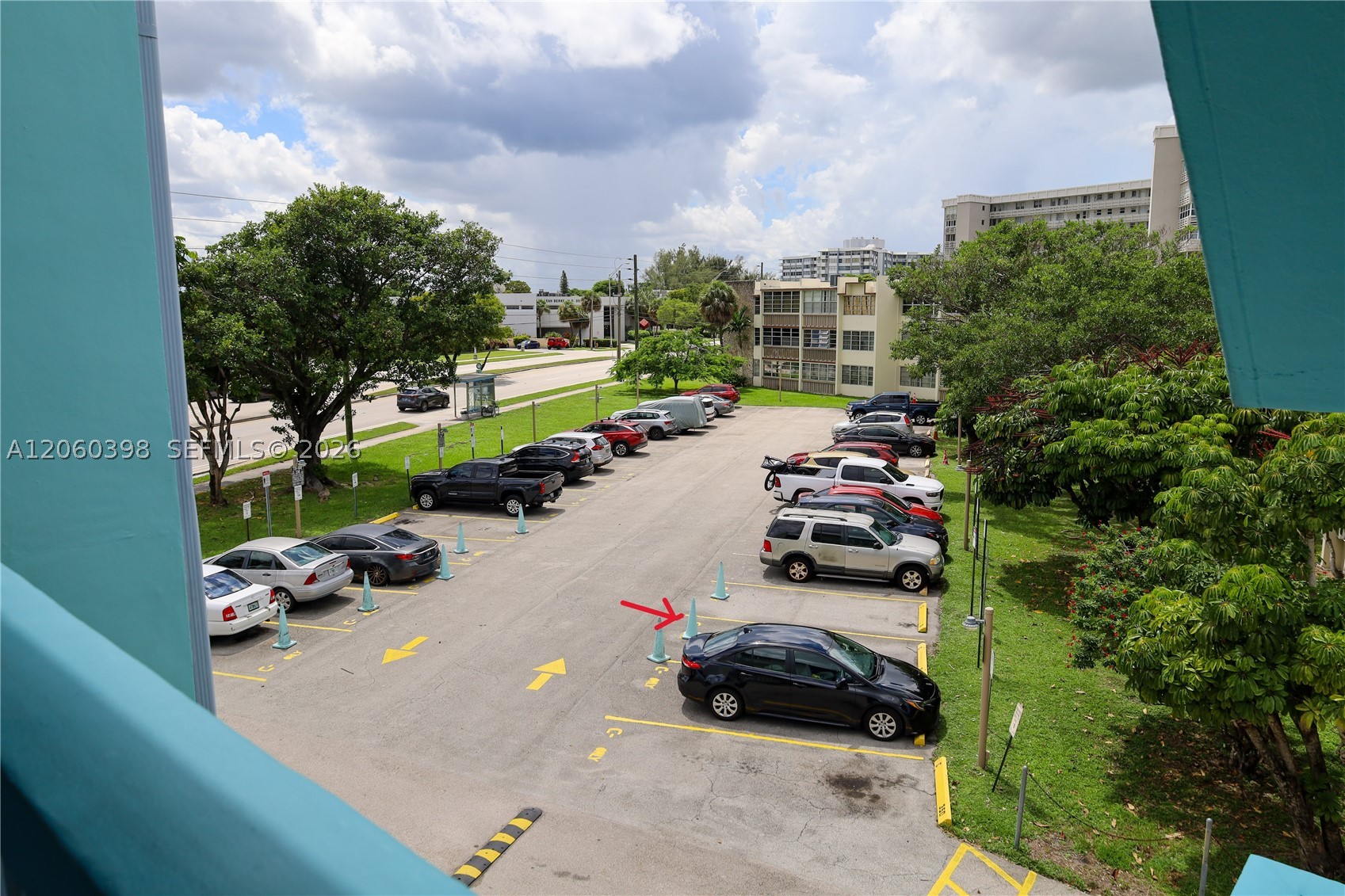 THIRD MOORINGS CONDO - Residential