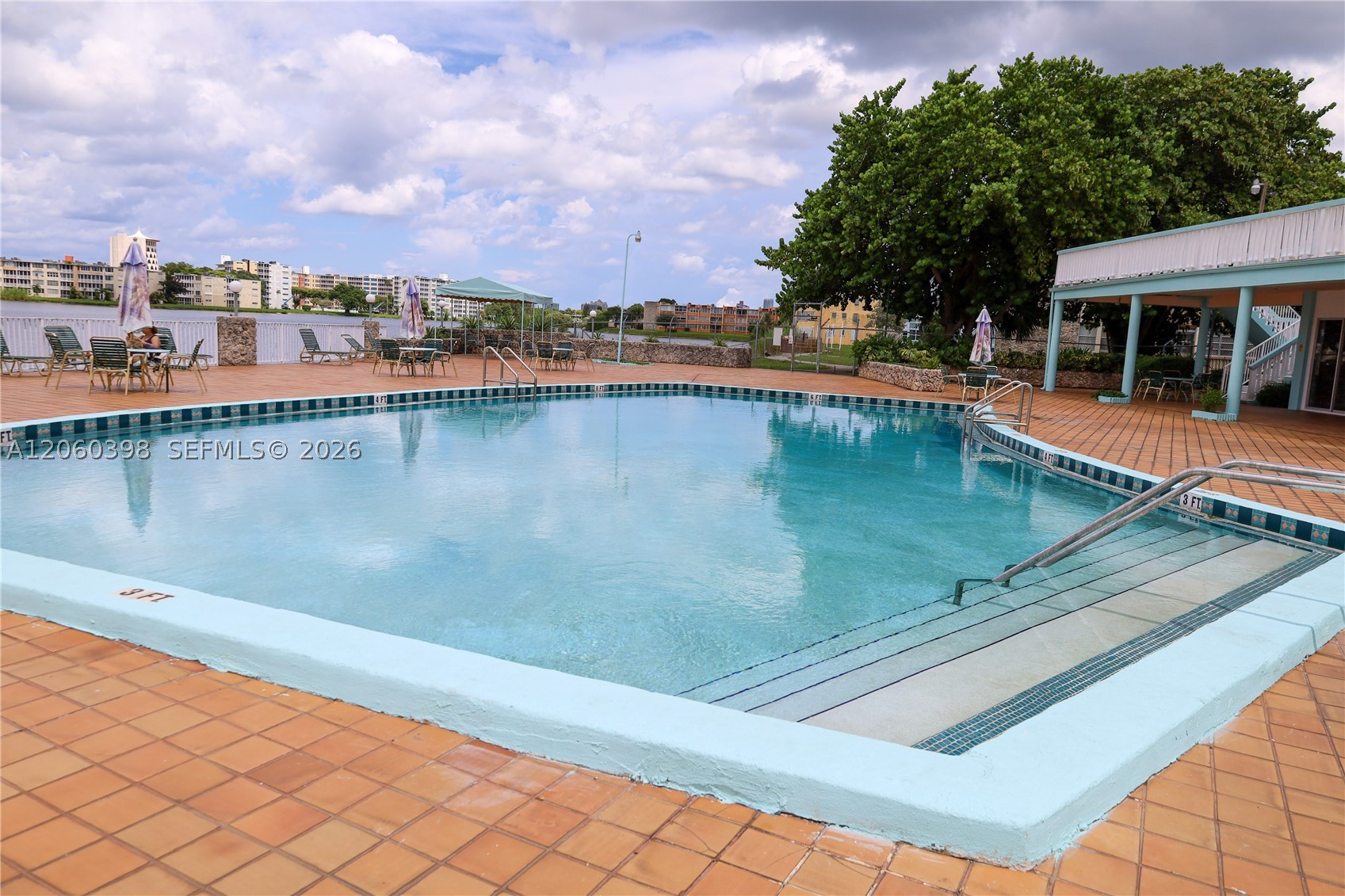 THIRD MOORINGS CONDO - Residential