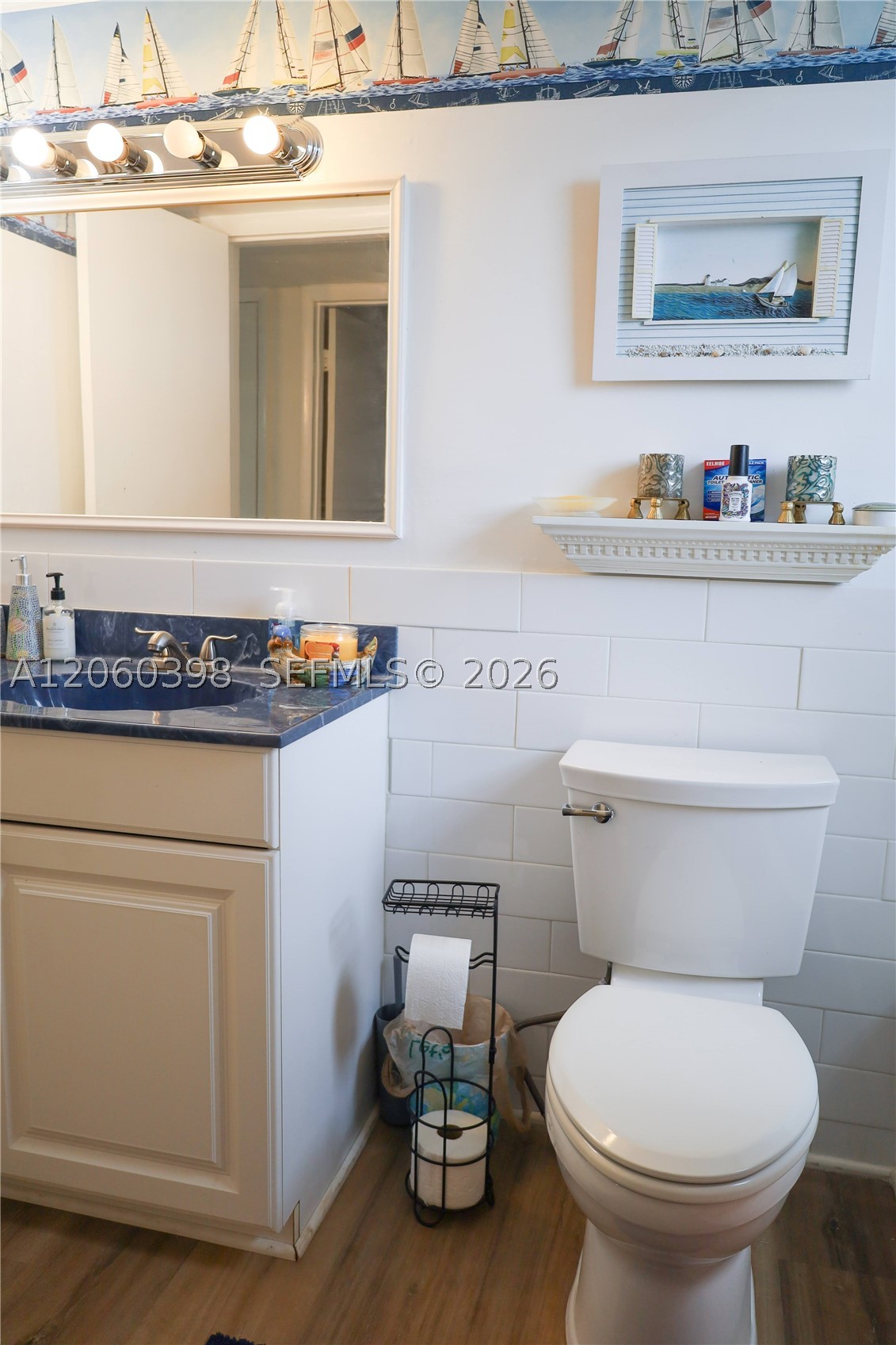 THIRD MOORINGS CONDO - Residential
