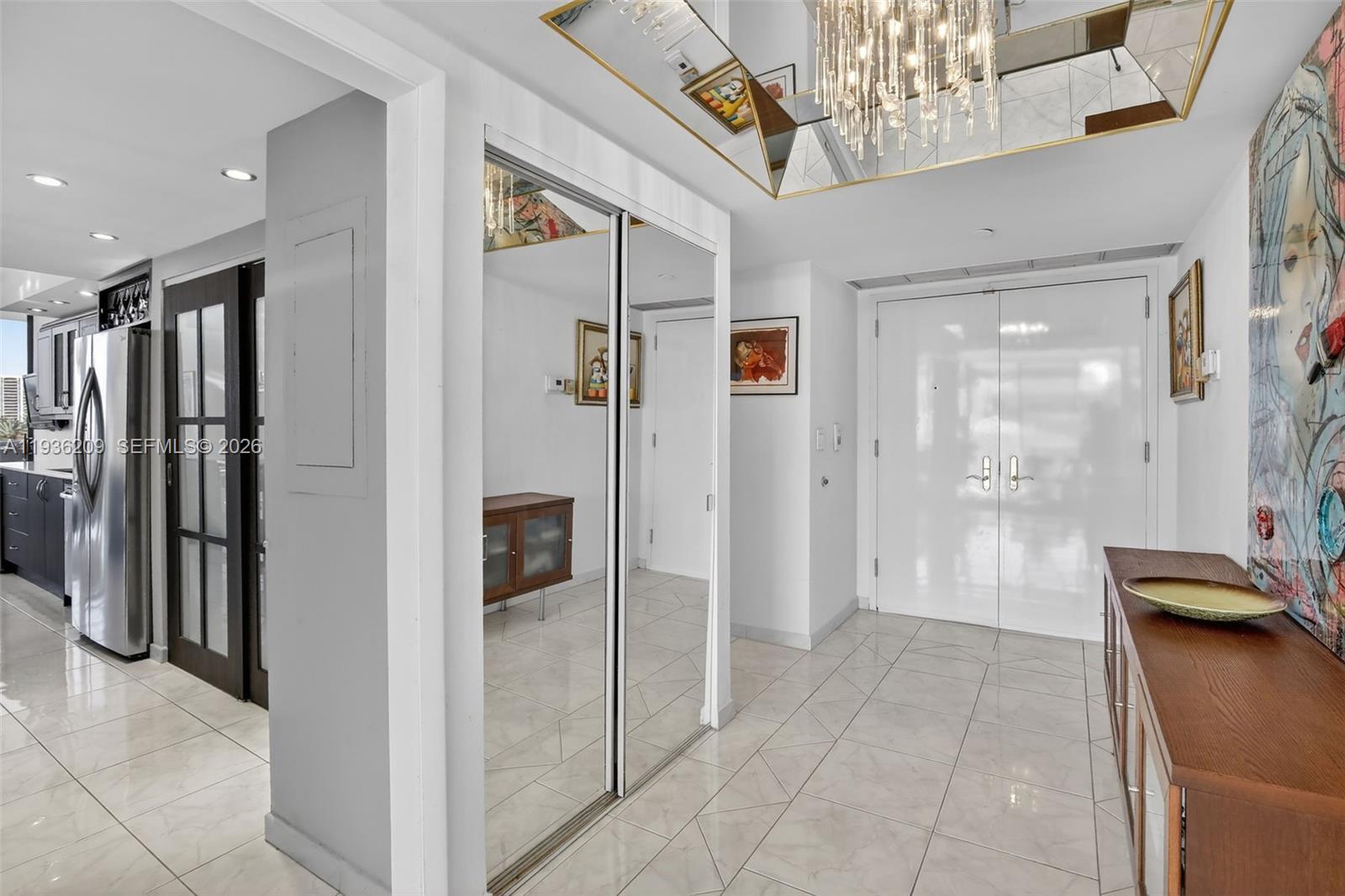 HAMPTONS WEST CONDO - Residential