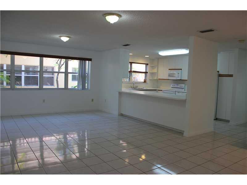 DAVIS GARDENS - Residential Lease