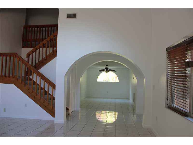 DAVIS GARDENS - Residential Lease