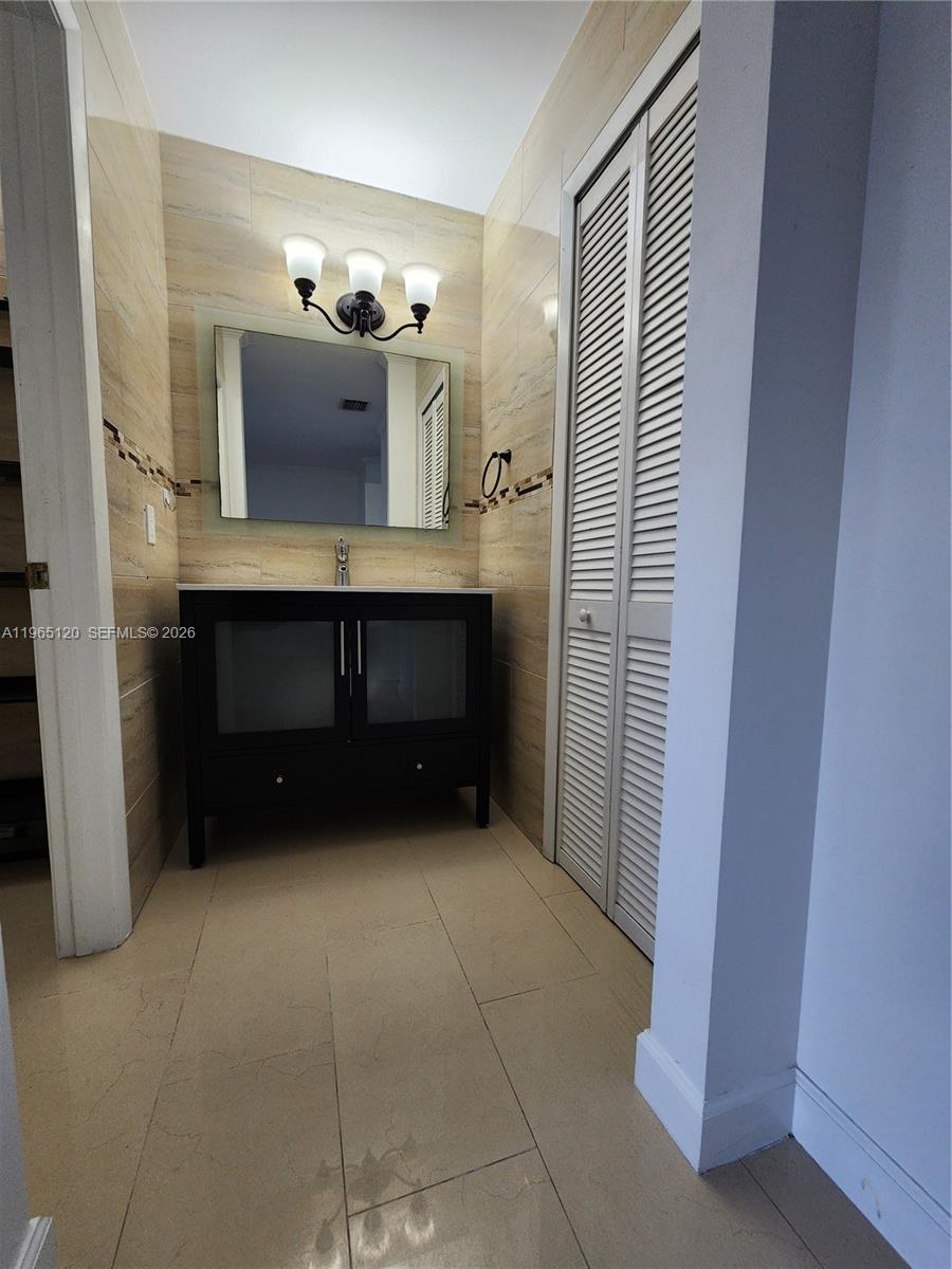 SUNSET HARBOUR SEC IV - Residential