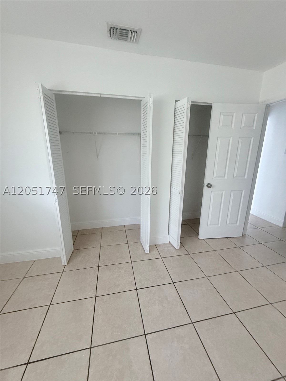 SUNNY ISLES INLAND - Residential Lease