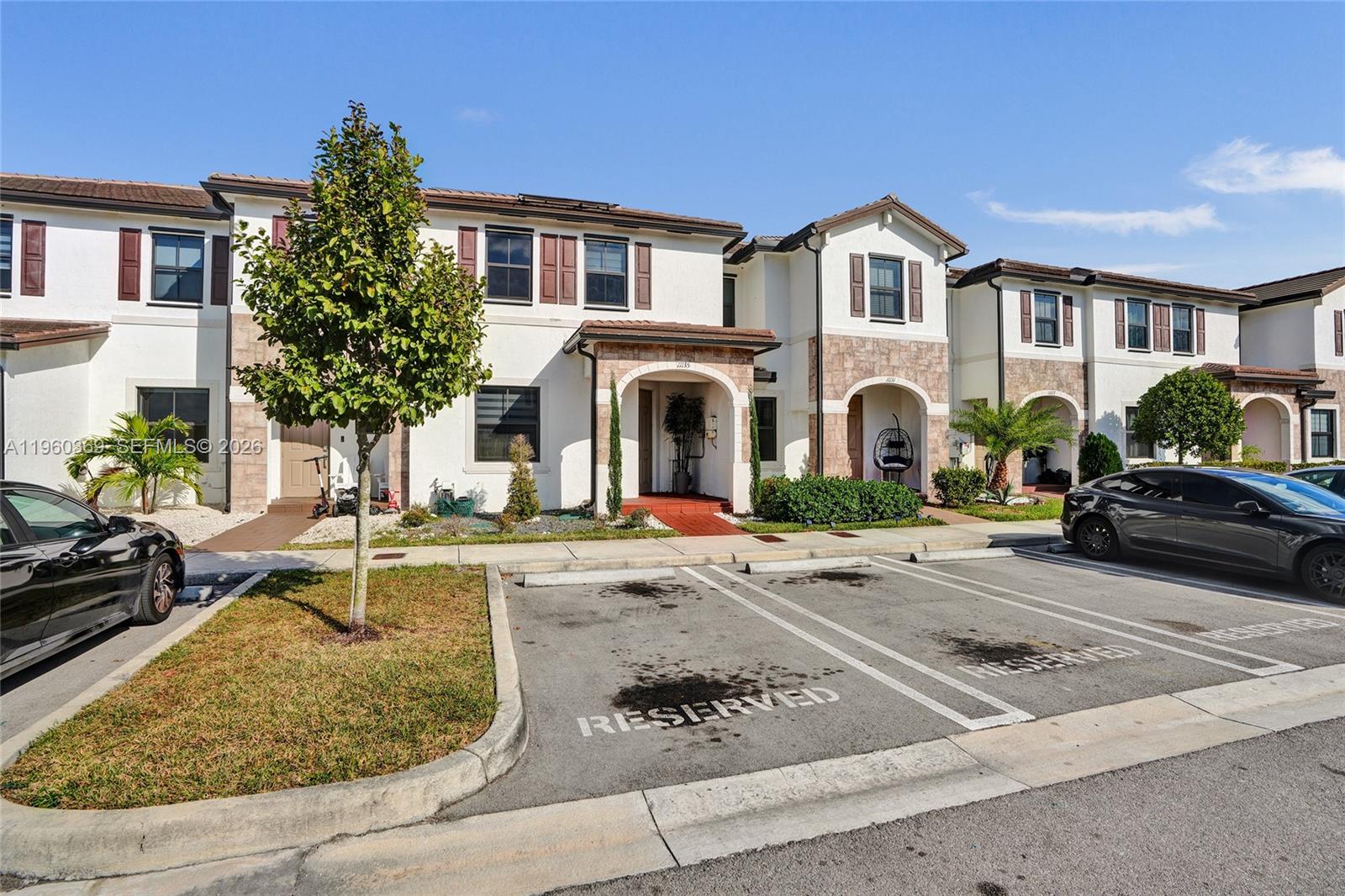 AQUABELLA NORTH REPLAT - Residential