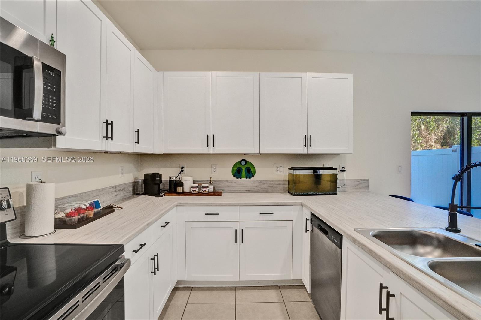 AQUABELLA NORTH REPLAT - Residential