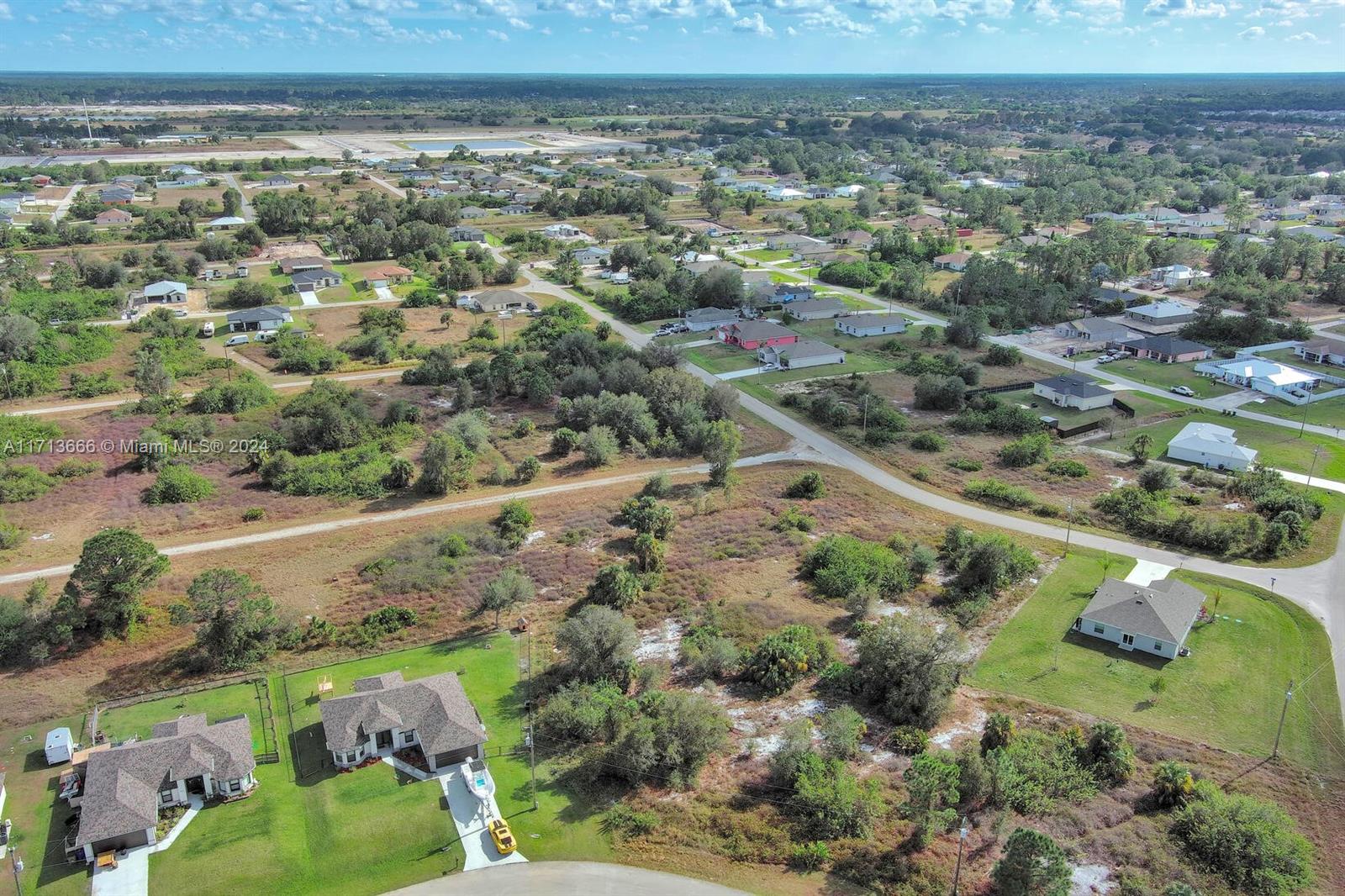 LEHIGH ACRES - Land