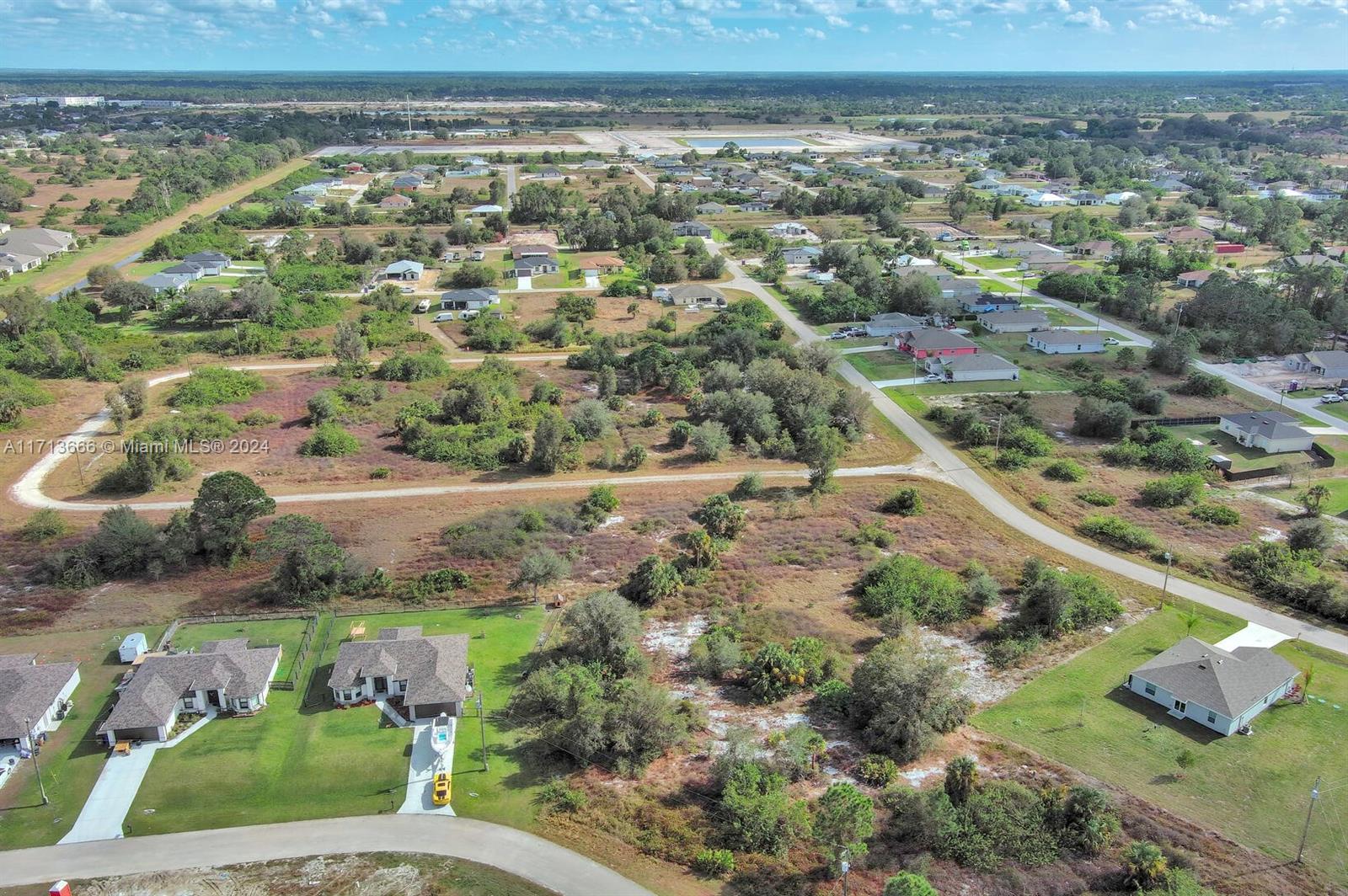 LEHIGH ACRES - Land