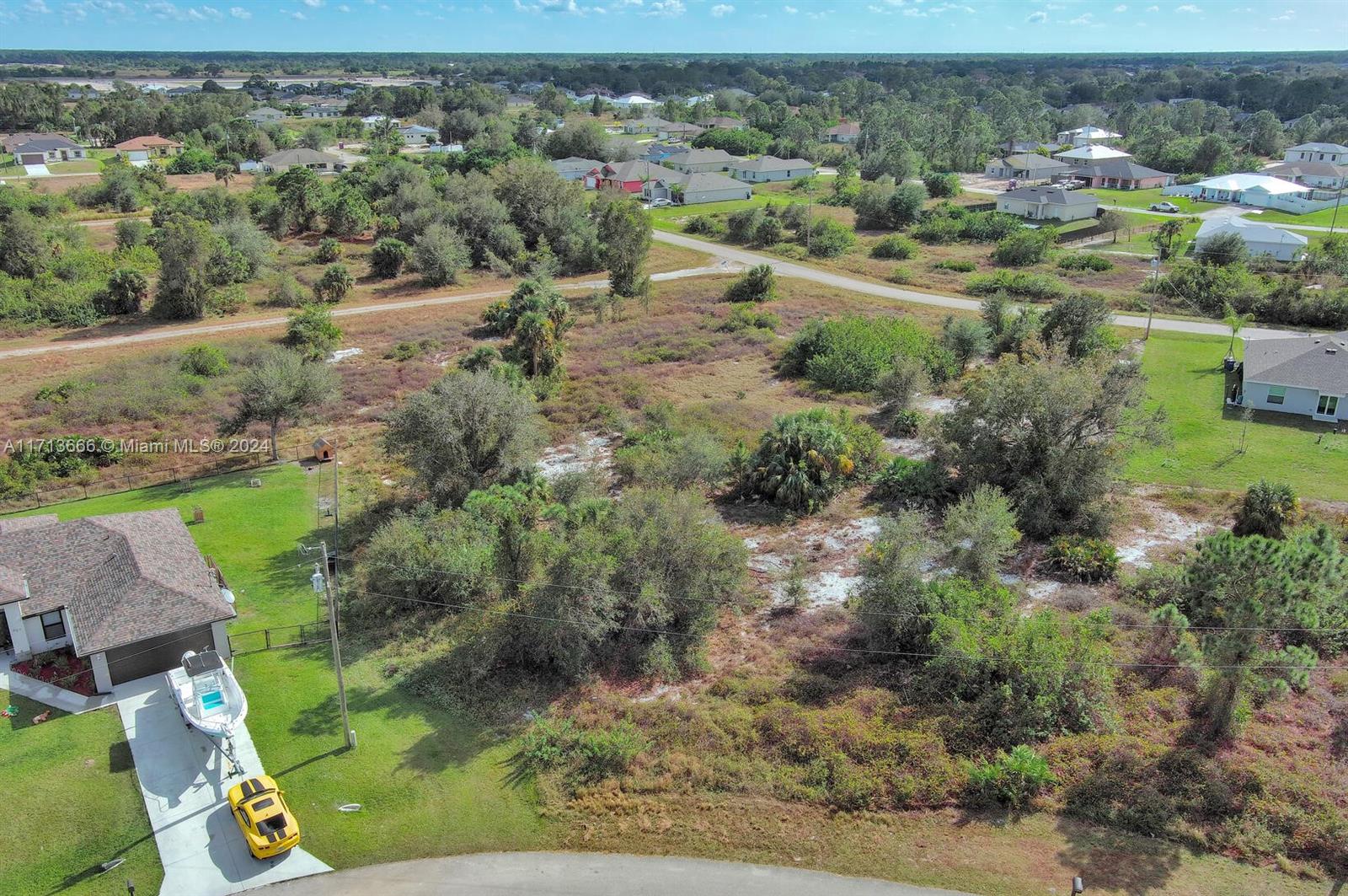 LEHIGH ACRES - Land