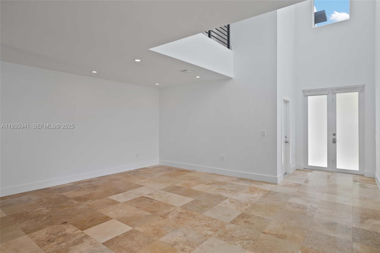 BAYWOOD - Residential
