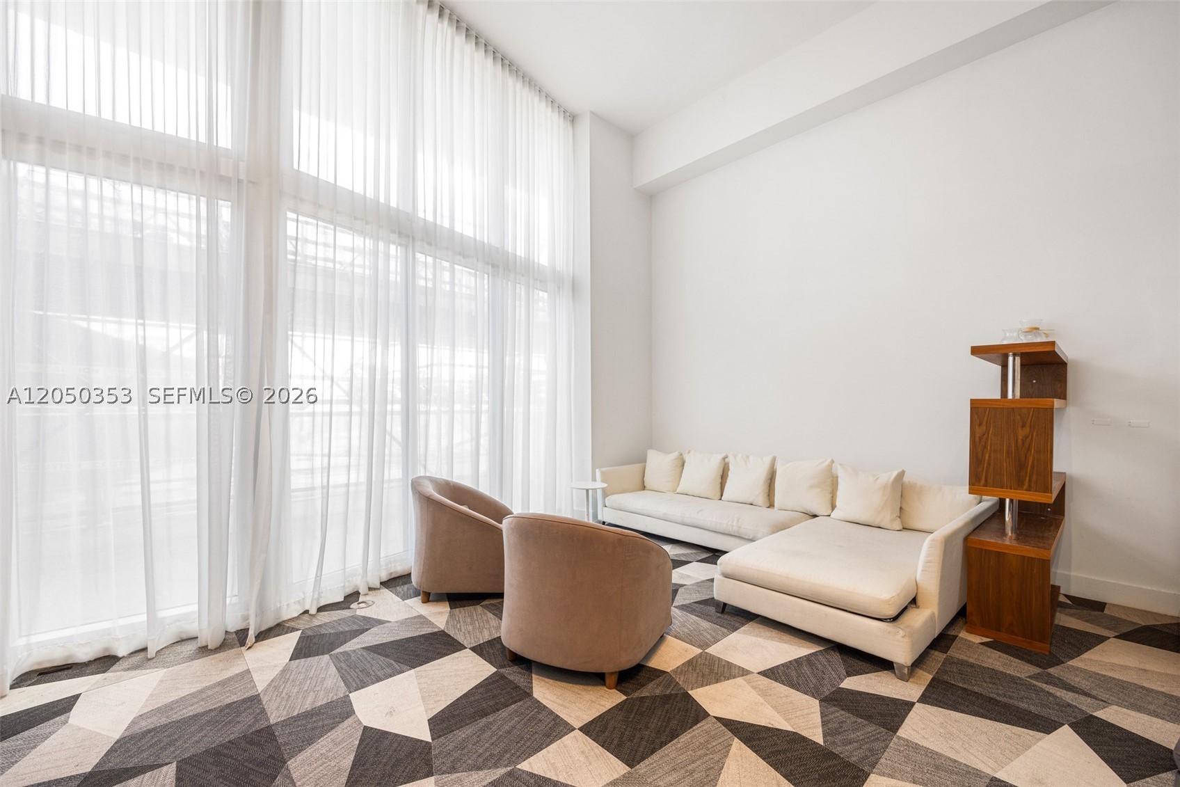 ICONBRICKELL CONDO NO 1 - Residential Lease