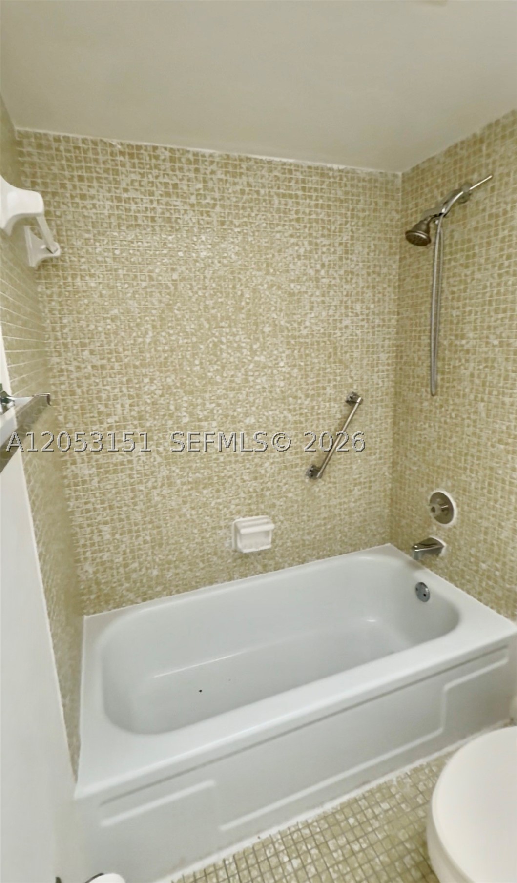 SUNRISE LAKES 48 CONDO - Residential Lease