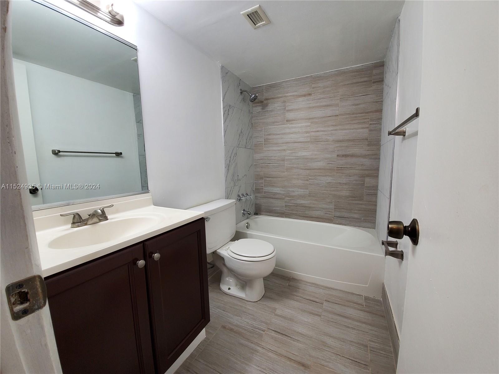 MONTECARLO CONDO - Residential Lease