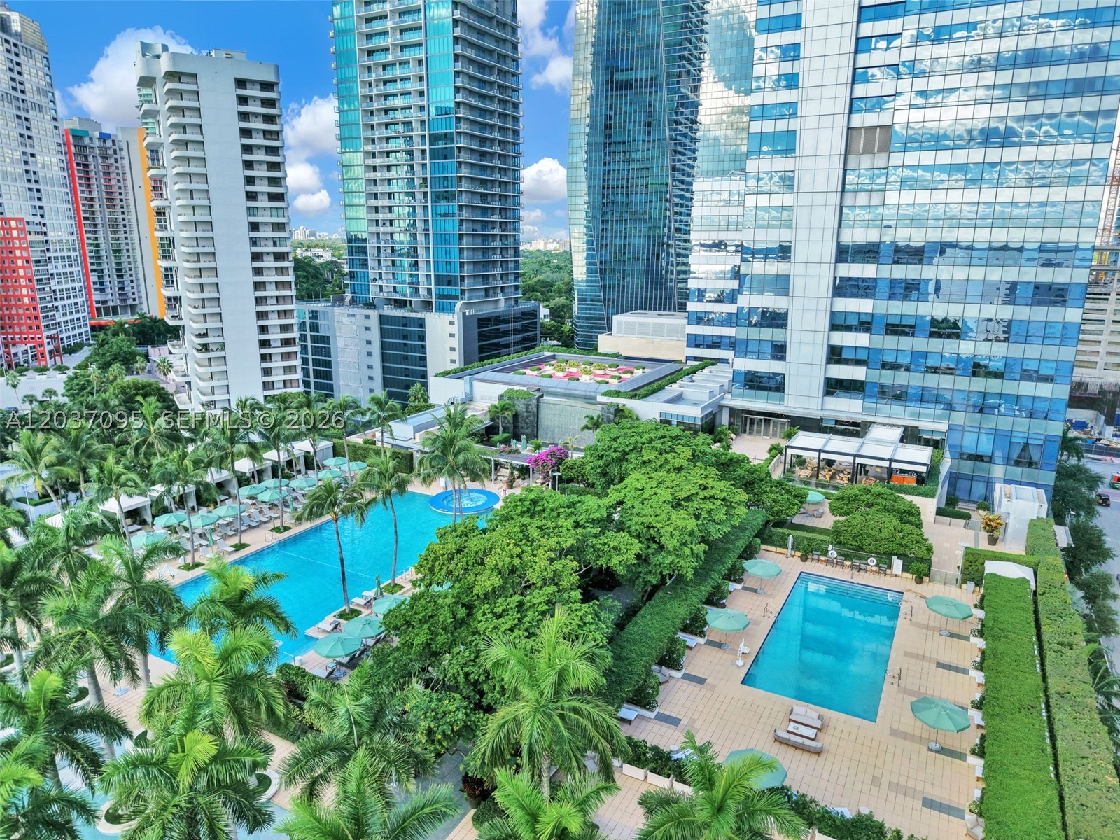 MILLENNIUM TOWER CONDOMIN - Residential