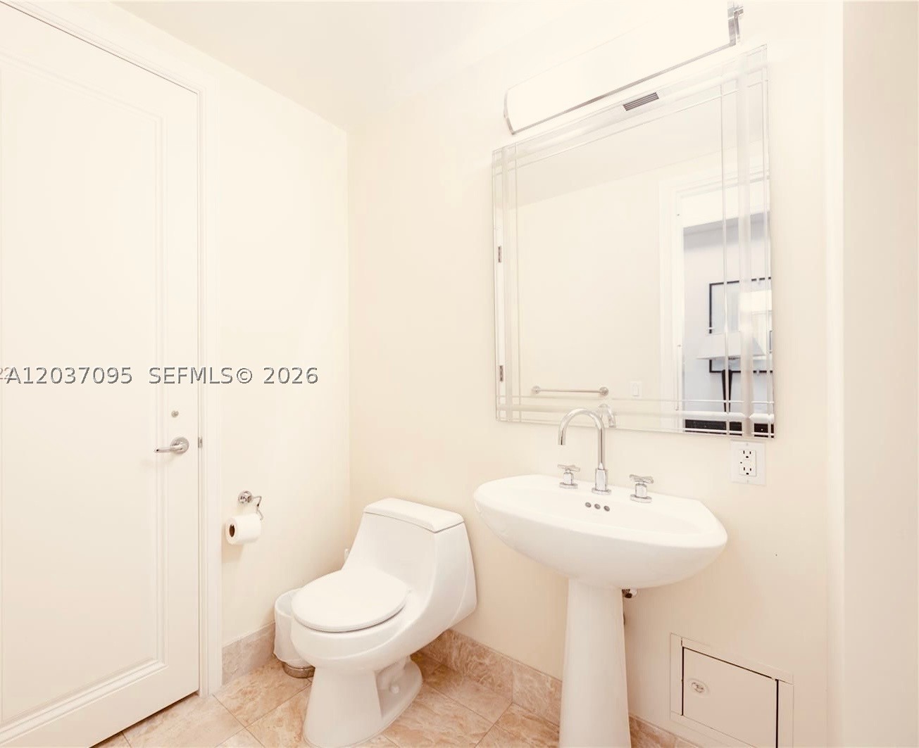 MILLENNIUM TOWER CONDOMIN - Residential