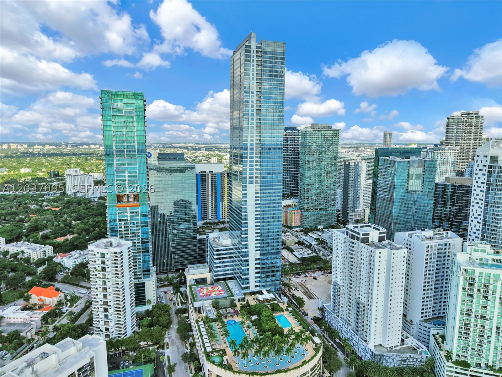 MILLENNIUM TOWER CONDOMIN - Residential