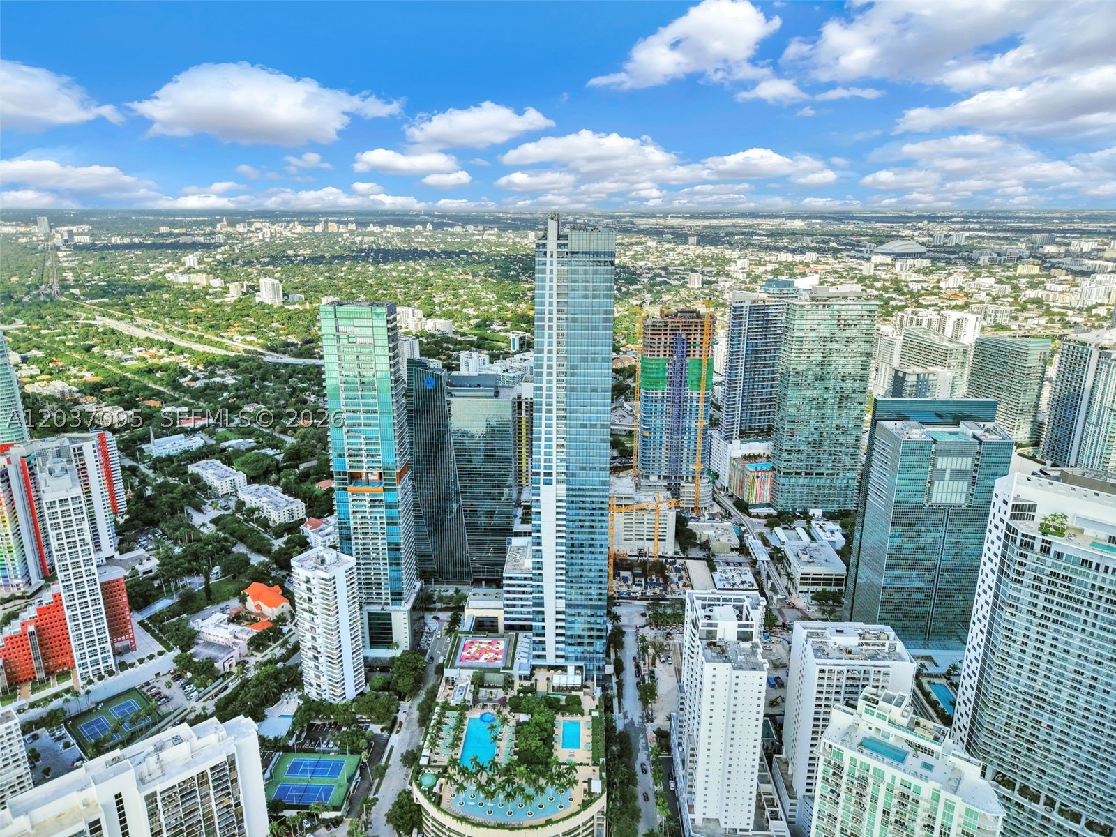 MILLENNIUM TOWER CONDOMIN - Residential