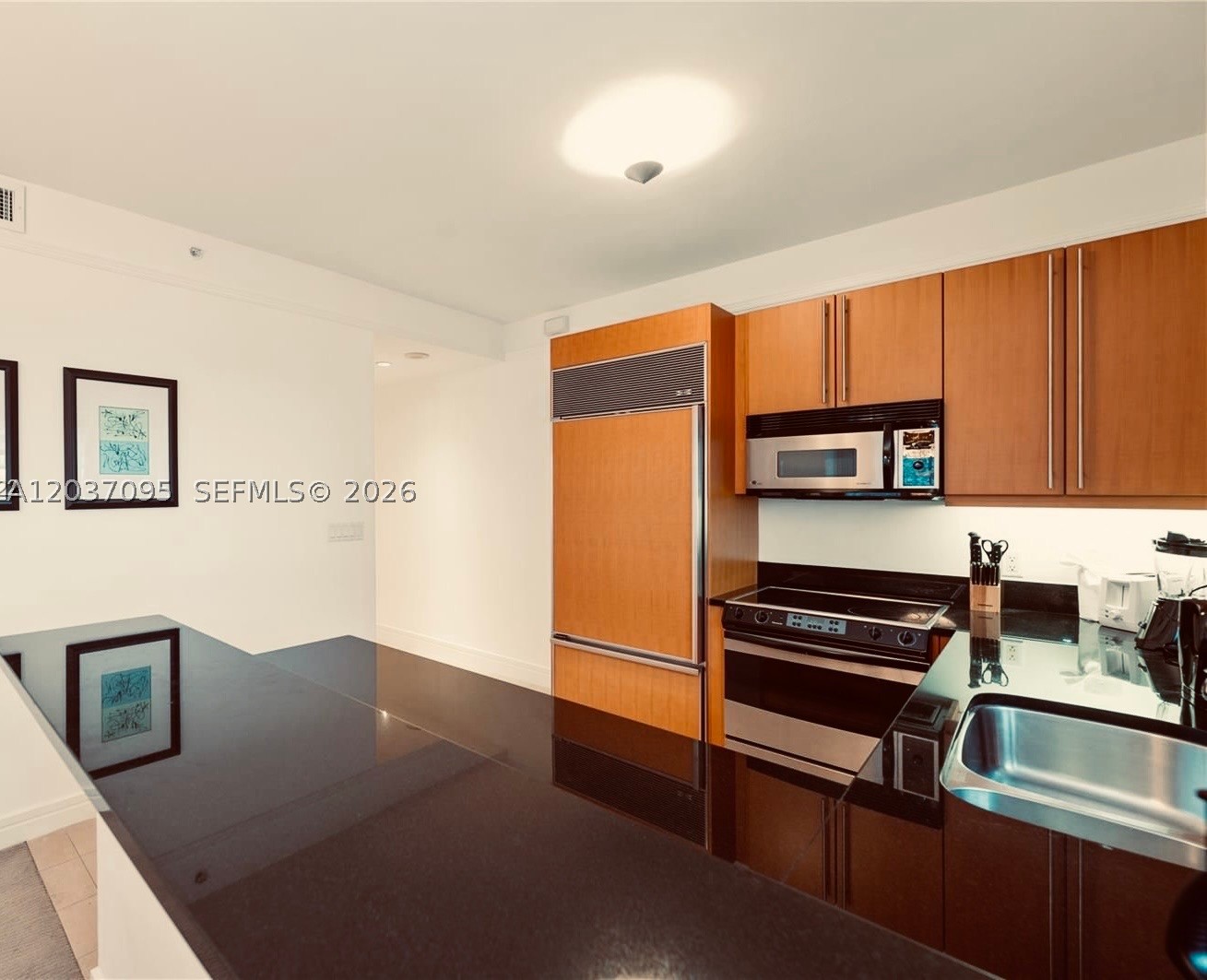 MILLENNIUM TOWER CONDOMIN - Residential
