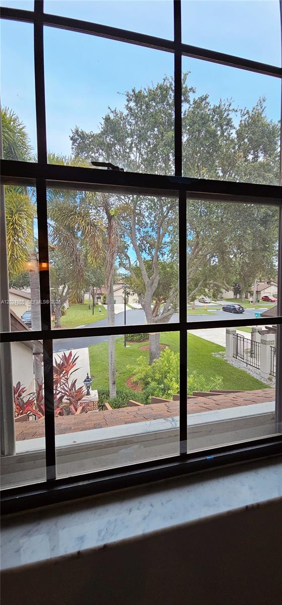 Valencia - Residential Lease