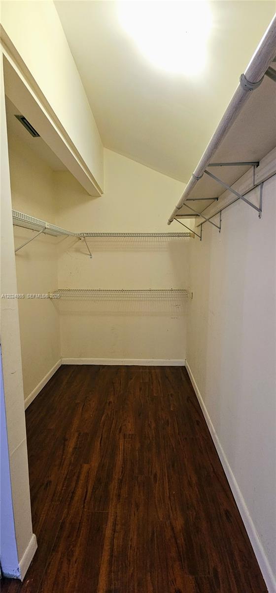 Valencia - Residential Lease