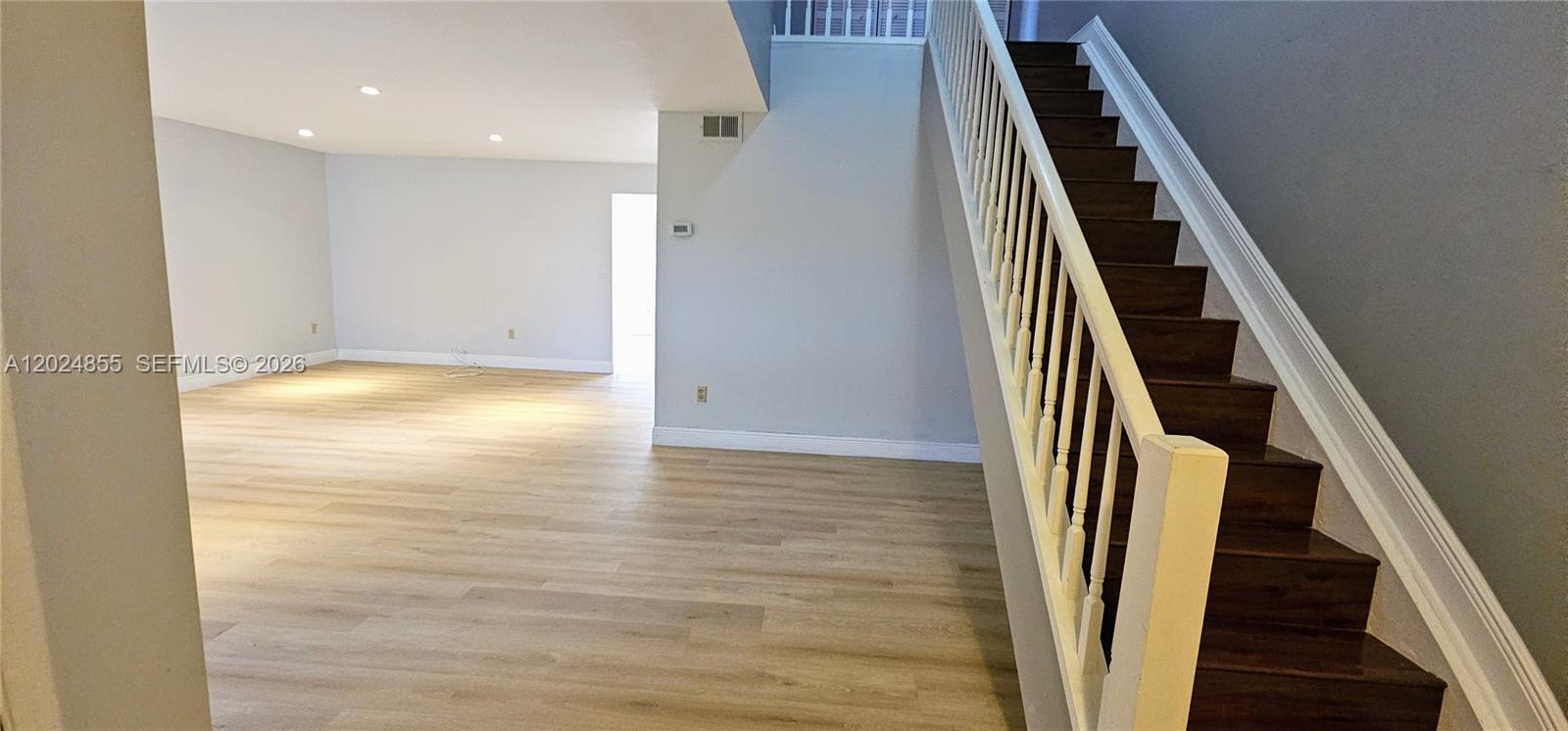 Valencia - Residential Lease