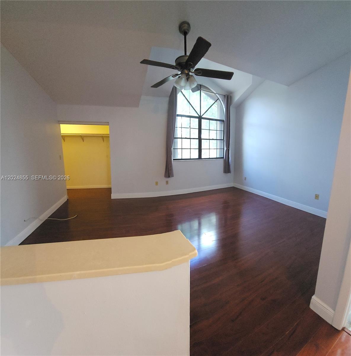 Valencia - Residential Lease