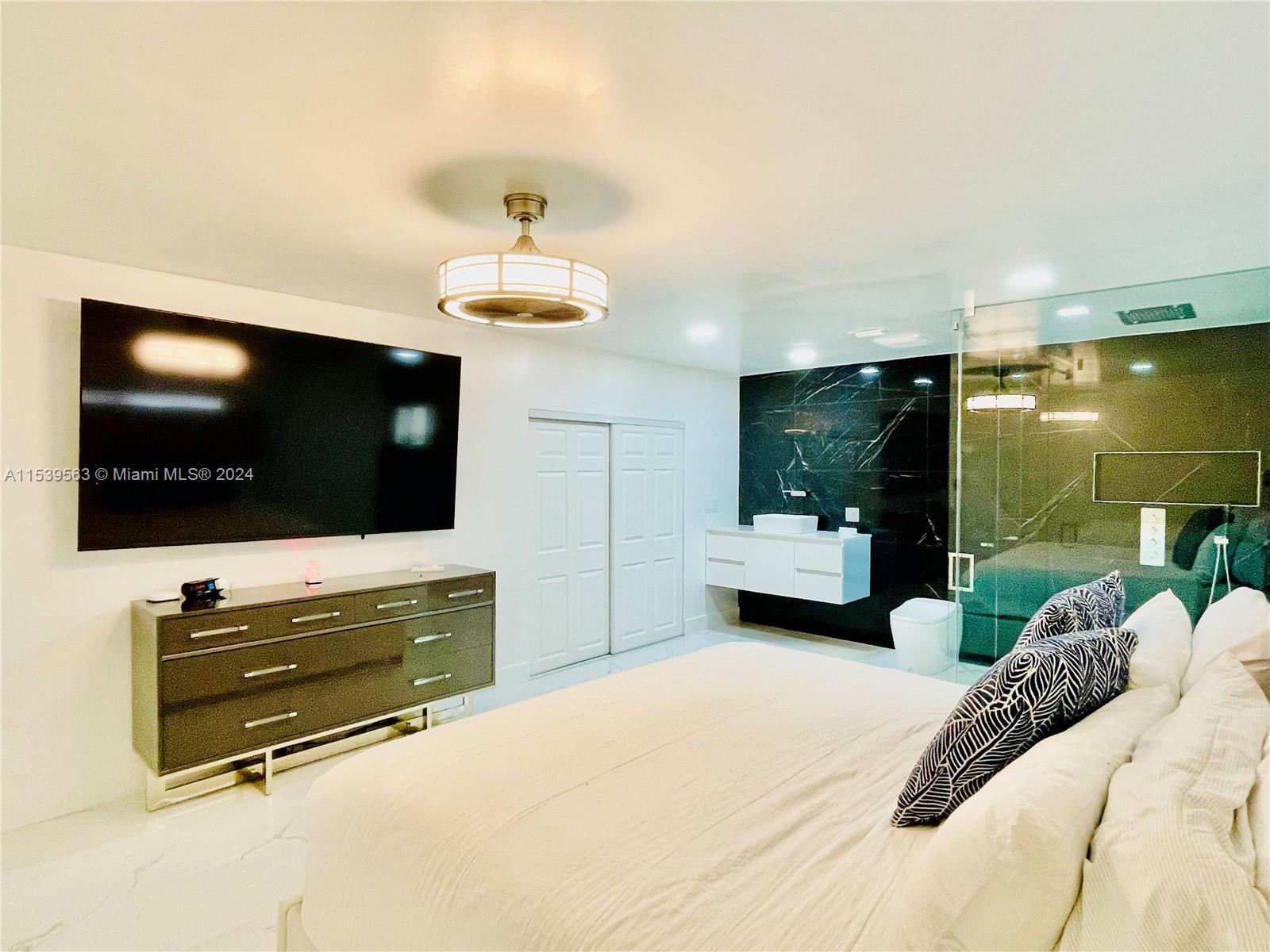EVERGLADE LAND SALES CO - Residential
