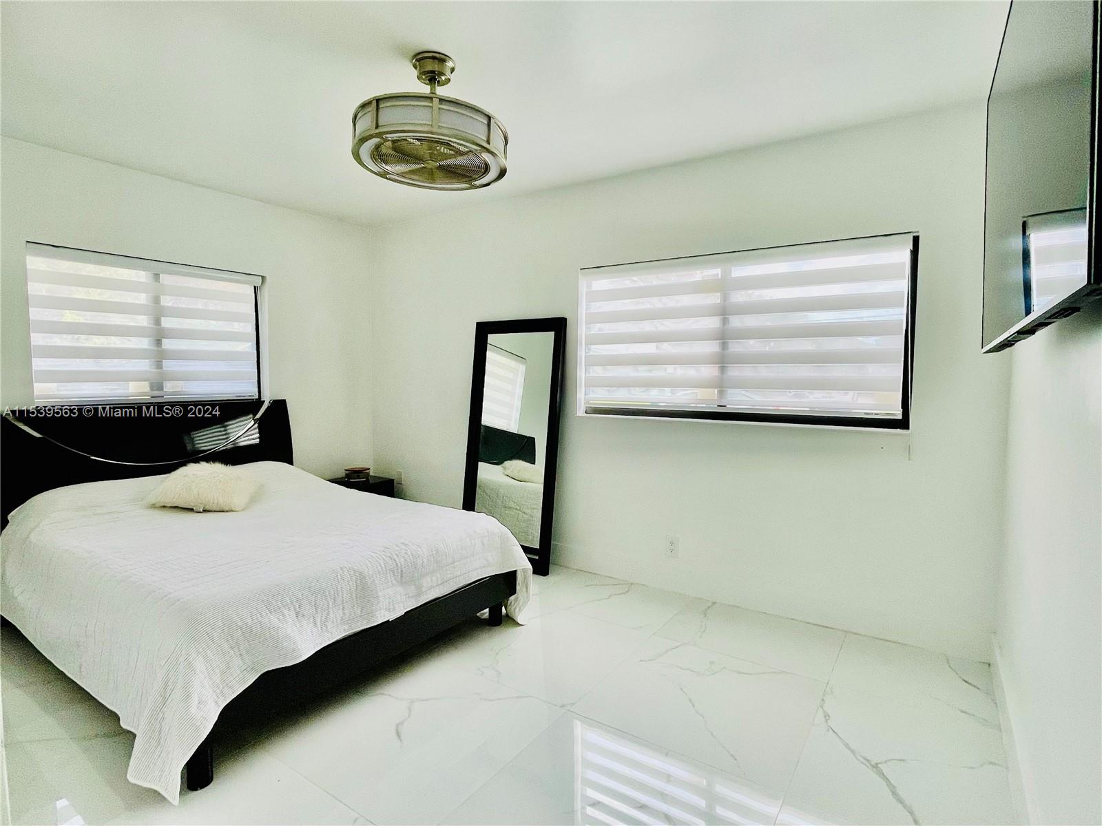 EVERGLADE LAND SALES CO - Residential
