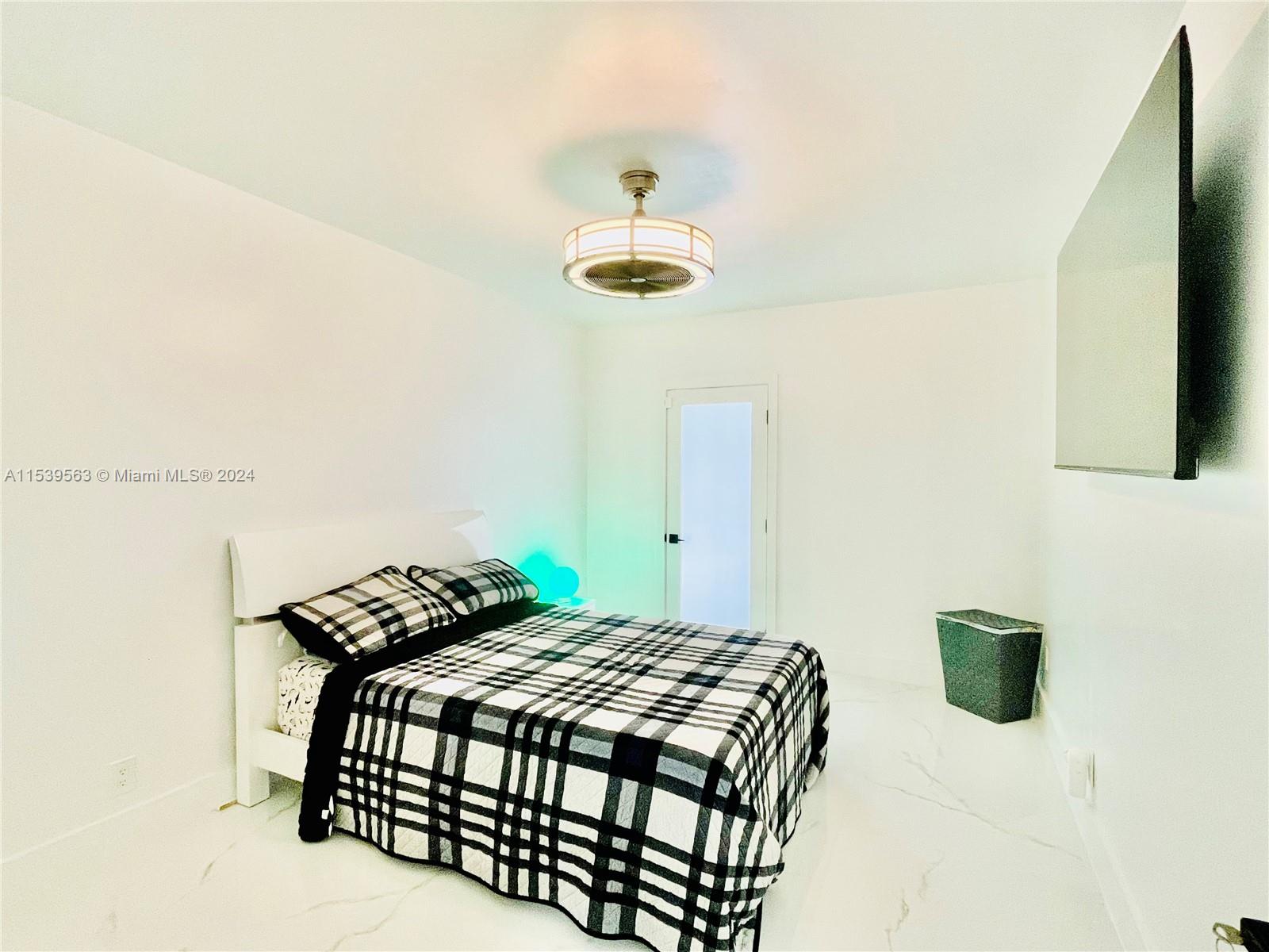 EVERGLADE LAND SALES CO - Residential