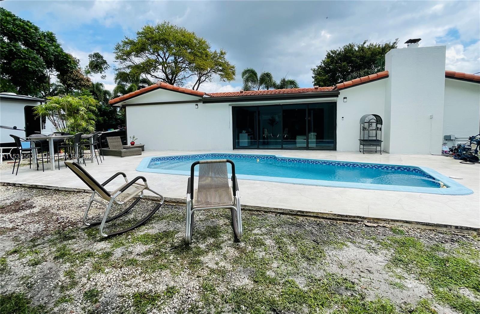 EVERGLADE LAND SALES CO - Residential