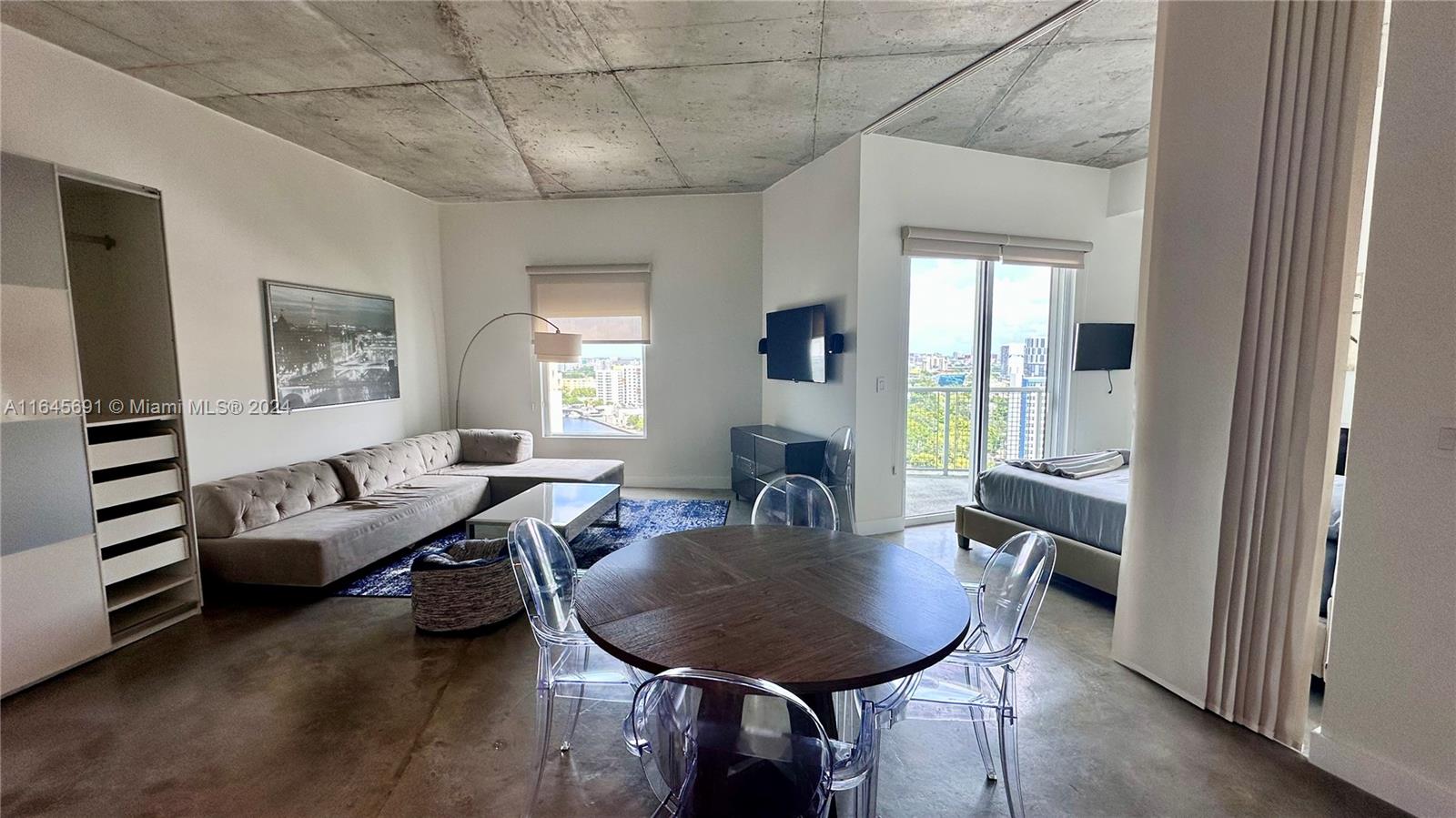 NEO CONDO - Residential Lease