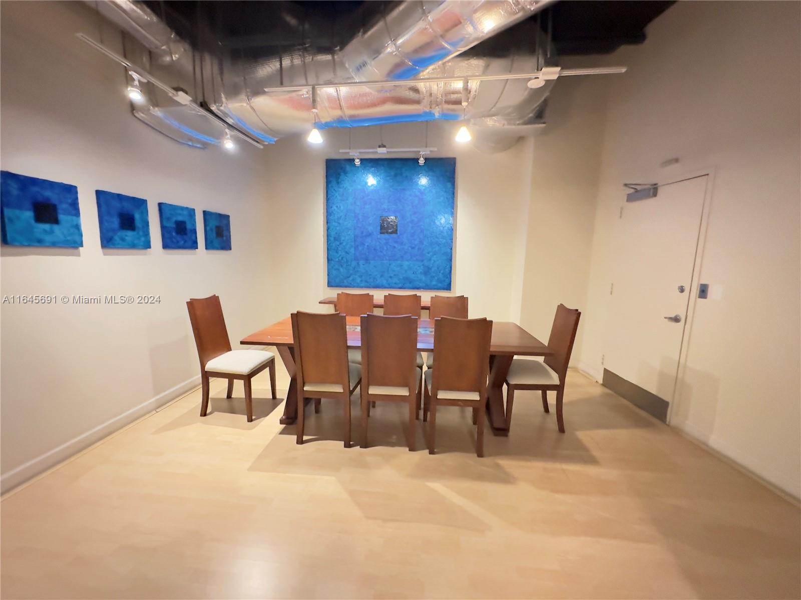 NEO CONDO - Residential Lease