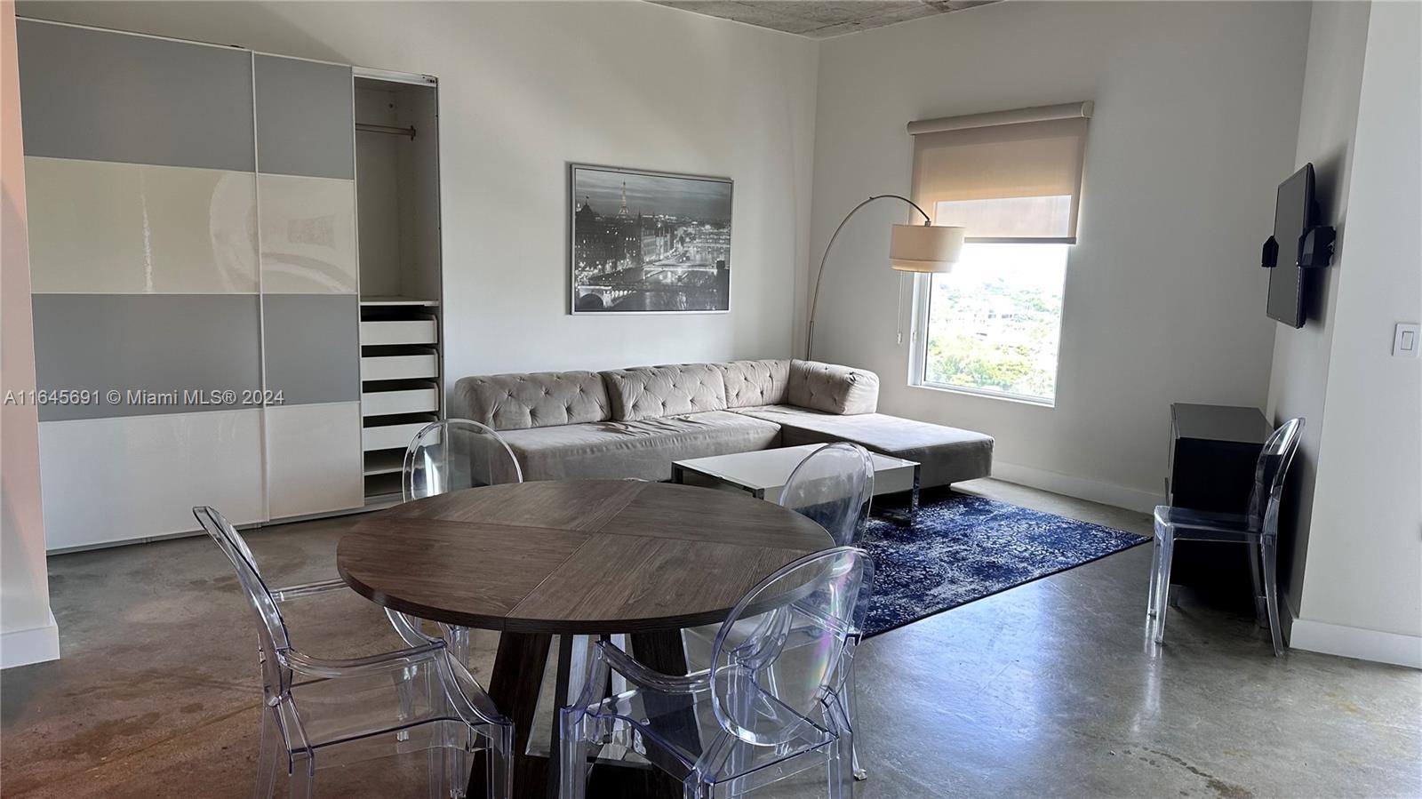NEO CONDO - Residential Lease