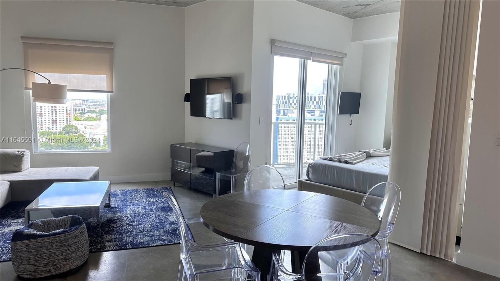 NEO CONDO - Residential Lease