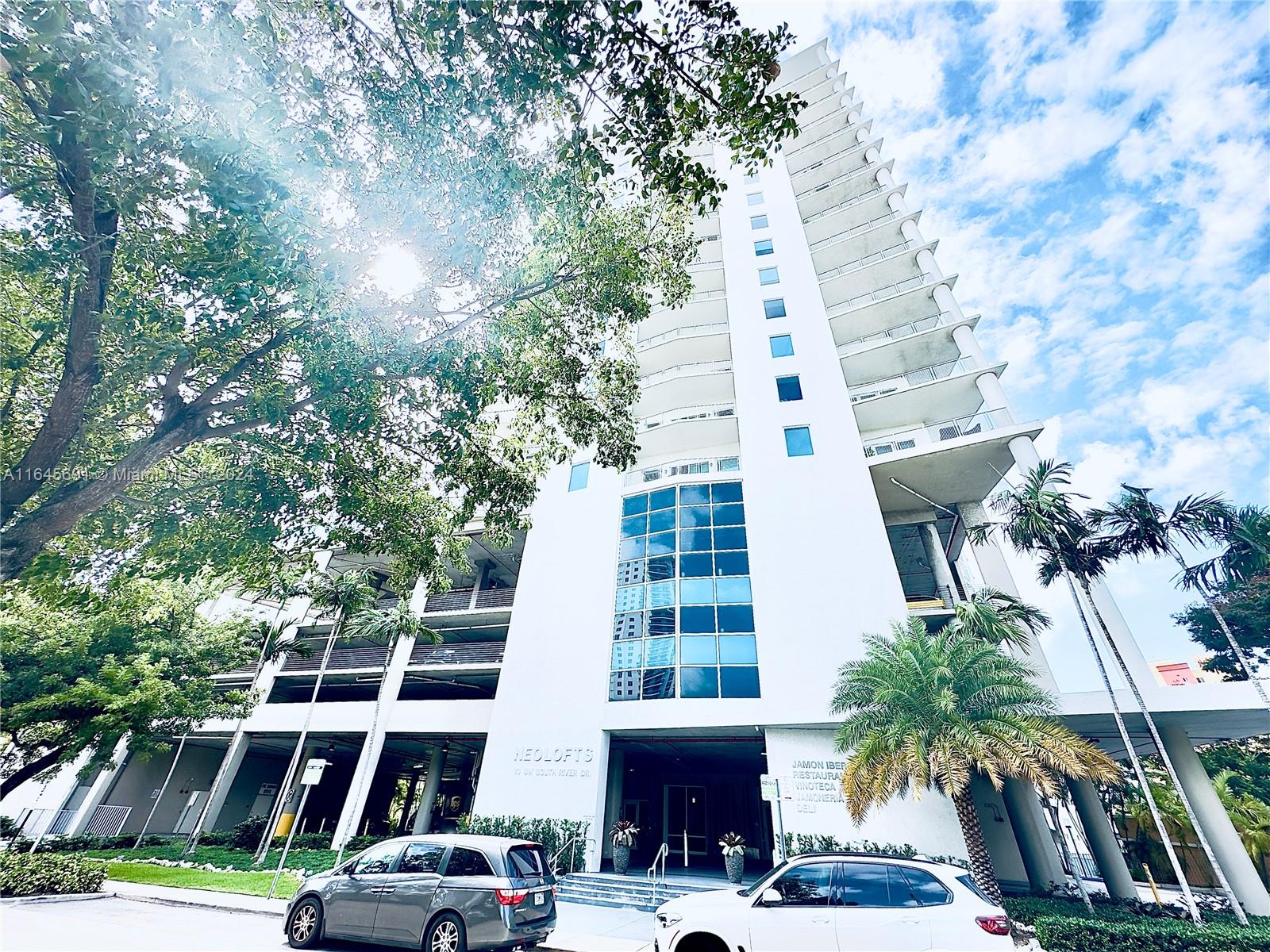 NEO CONDO - Residential Lease