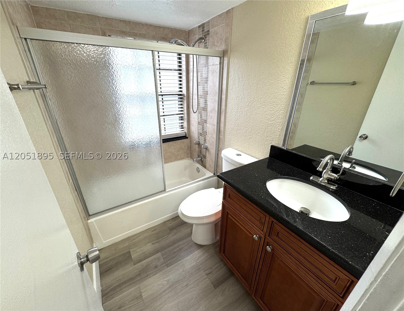CORAL SPRINGS ESTATE TOWN - Residential Lease