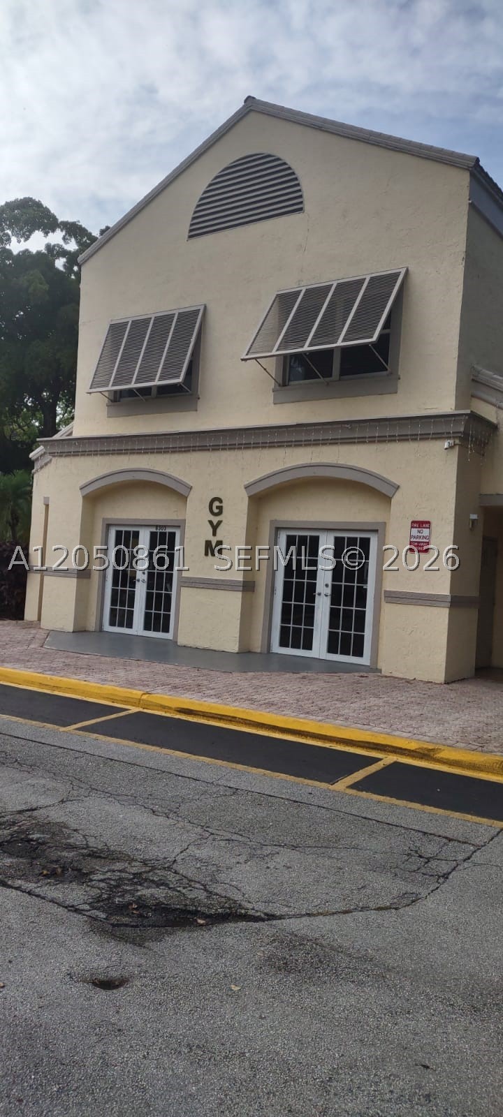 LAS VISTAS AT DORAL CONDO - Residential Lease