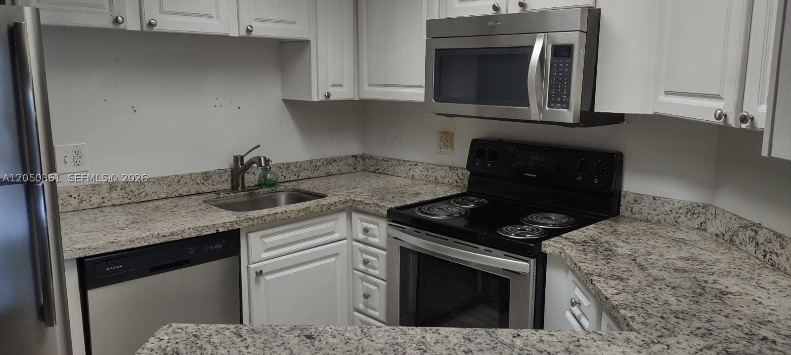 LAS VISTAS AT DORAL CONDO - Residential Lease